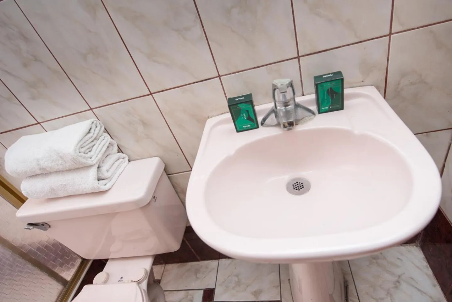 Bathroom in Ayenda Casa Escondida San Cristóbal Premium