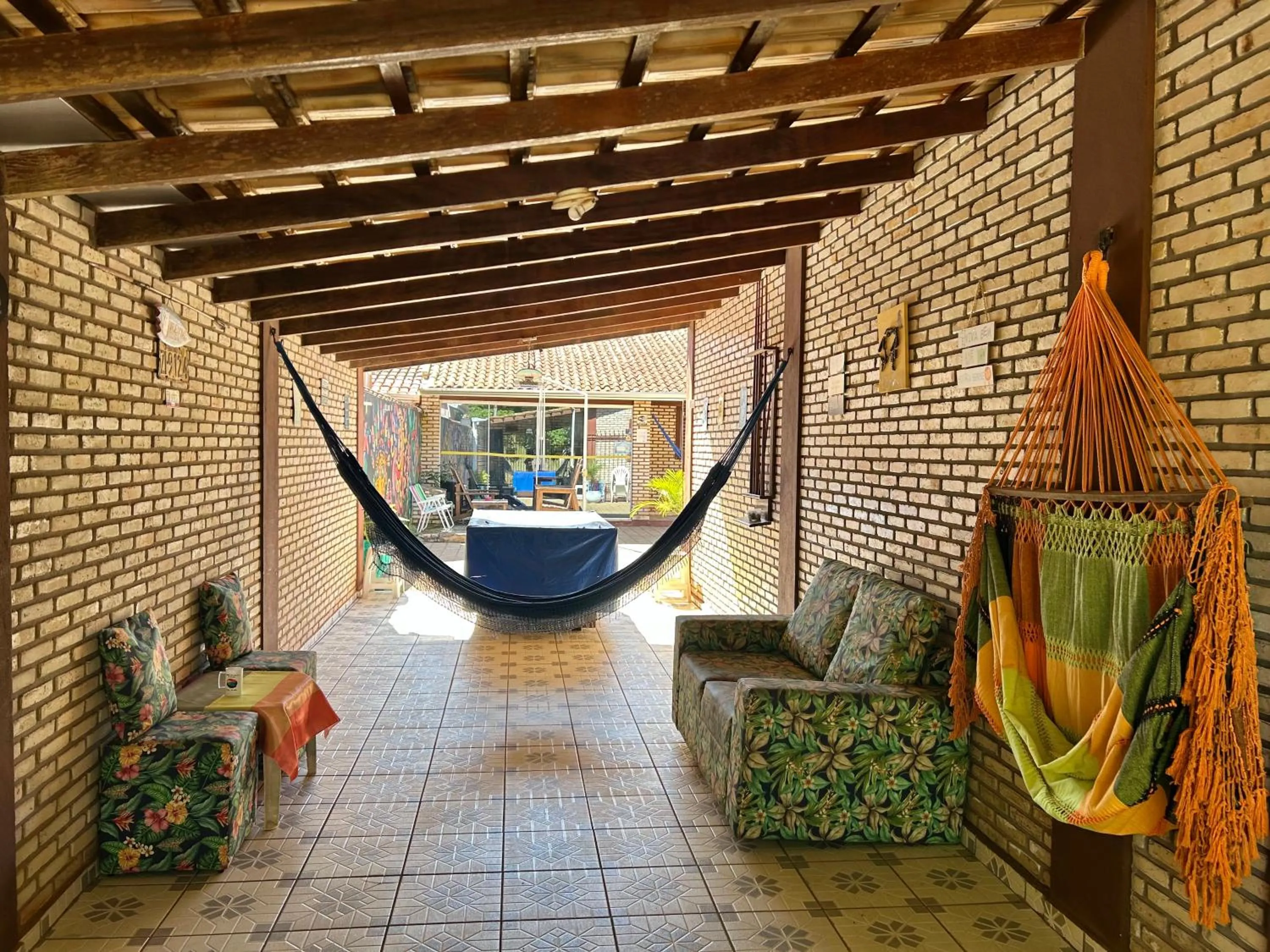 Zizi Home Vibes