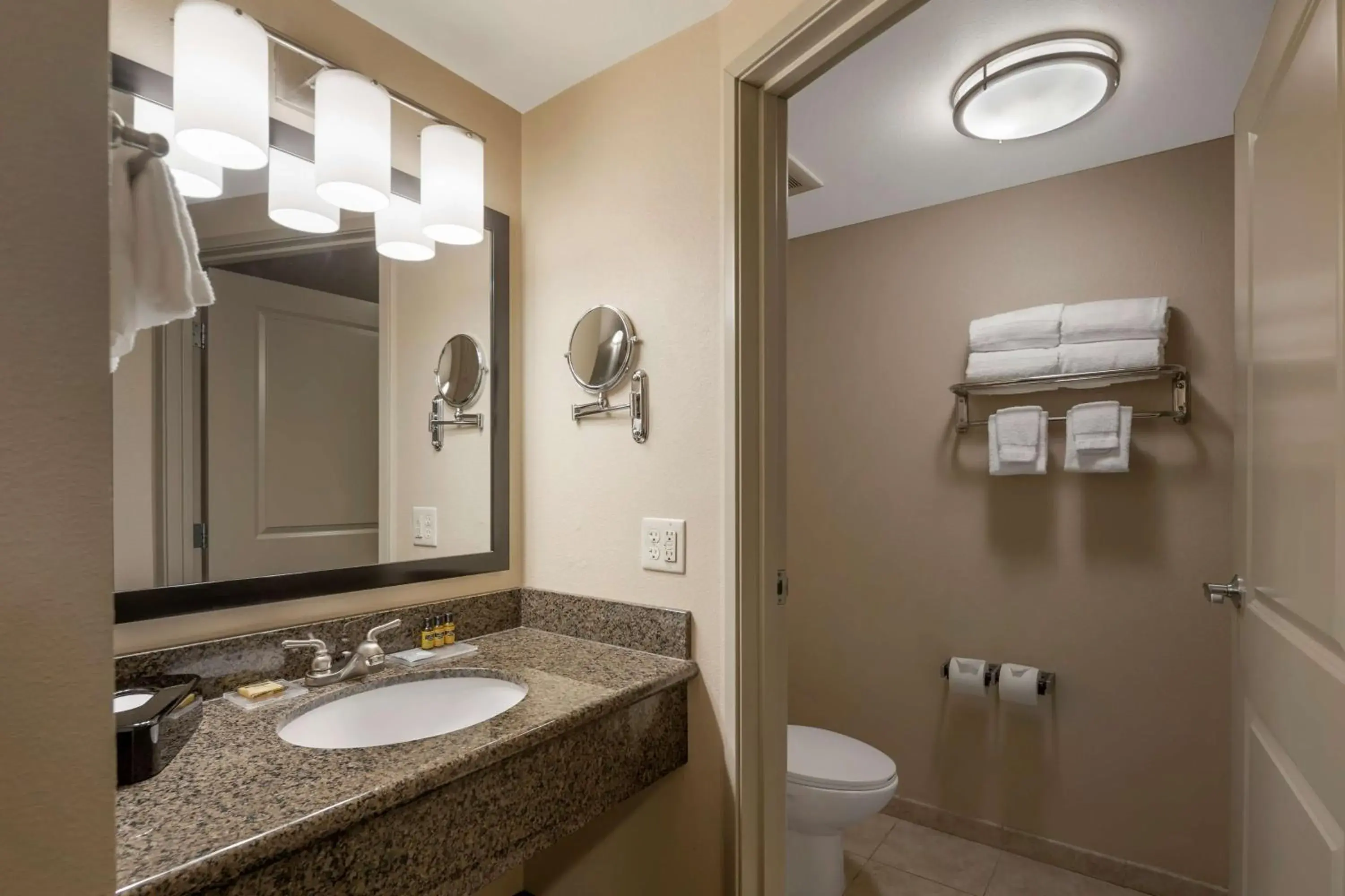 Bathroom in Best Western Plus Chena River Lodge Bathroom in Best Western Plus Chena River Lodge