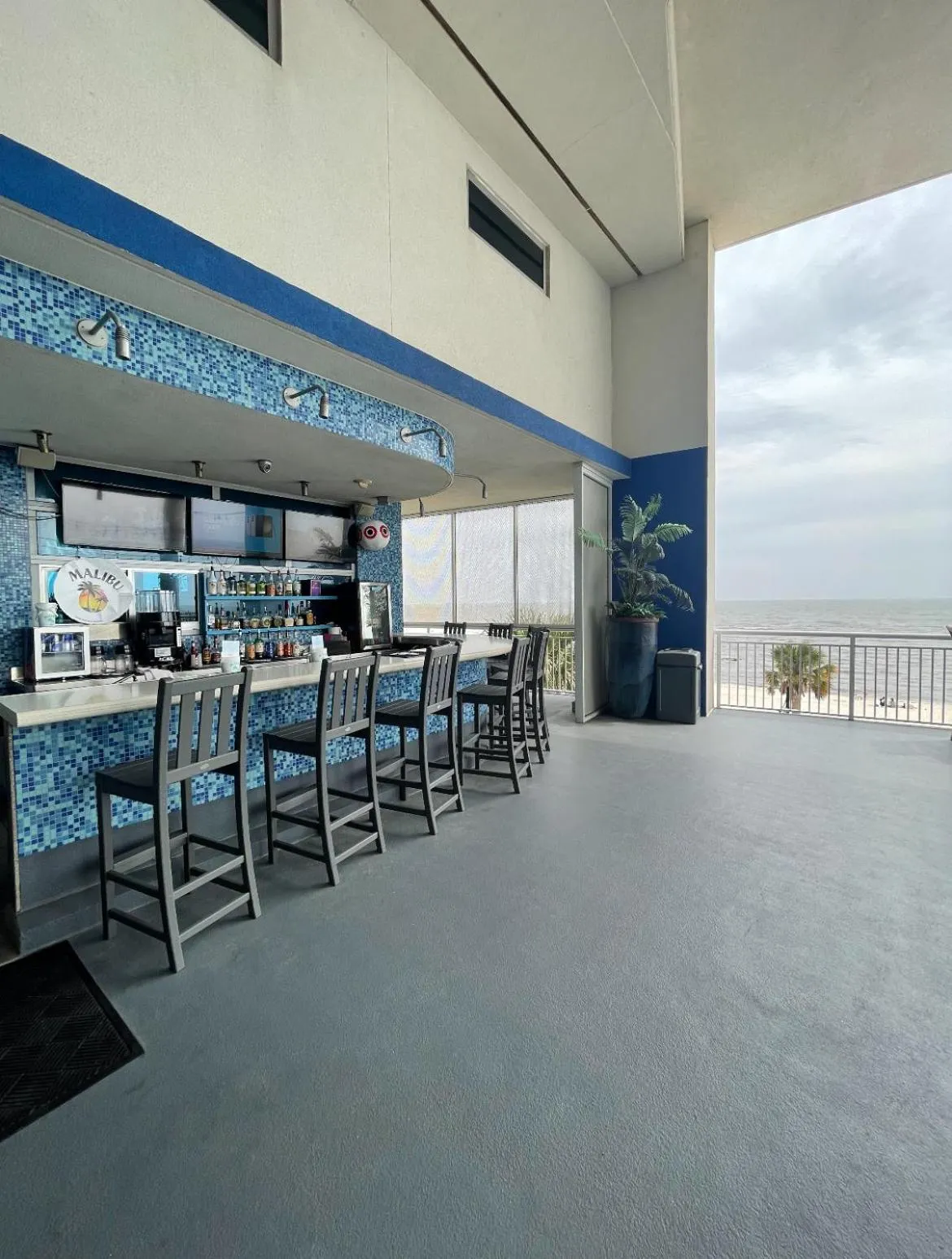 Restaurant/places to eat in South Beach Biloxi Hotel & Suites