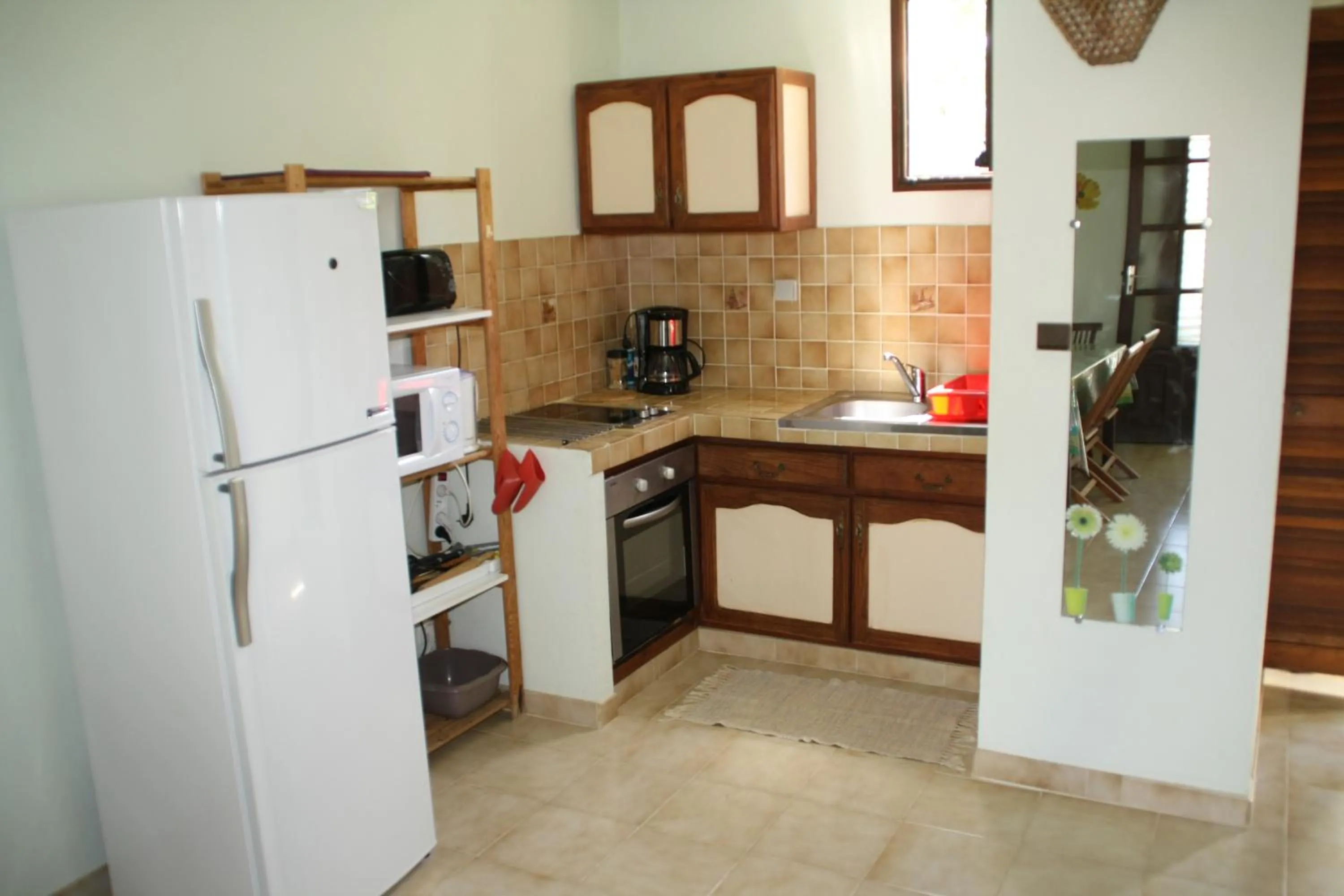 Kitchen or kitchenette in Résidence Sucrerie Motel - Les Anses-d'Arlets - Martinique