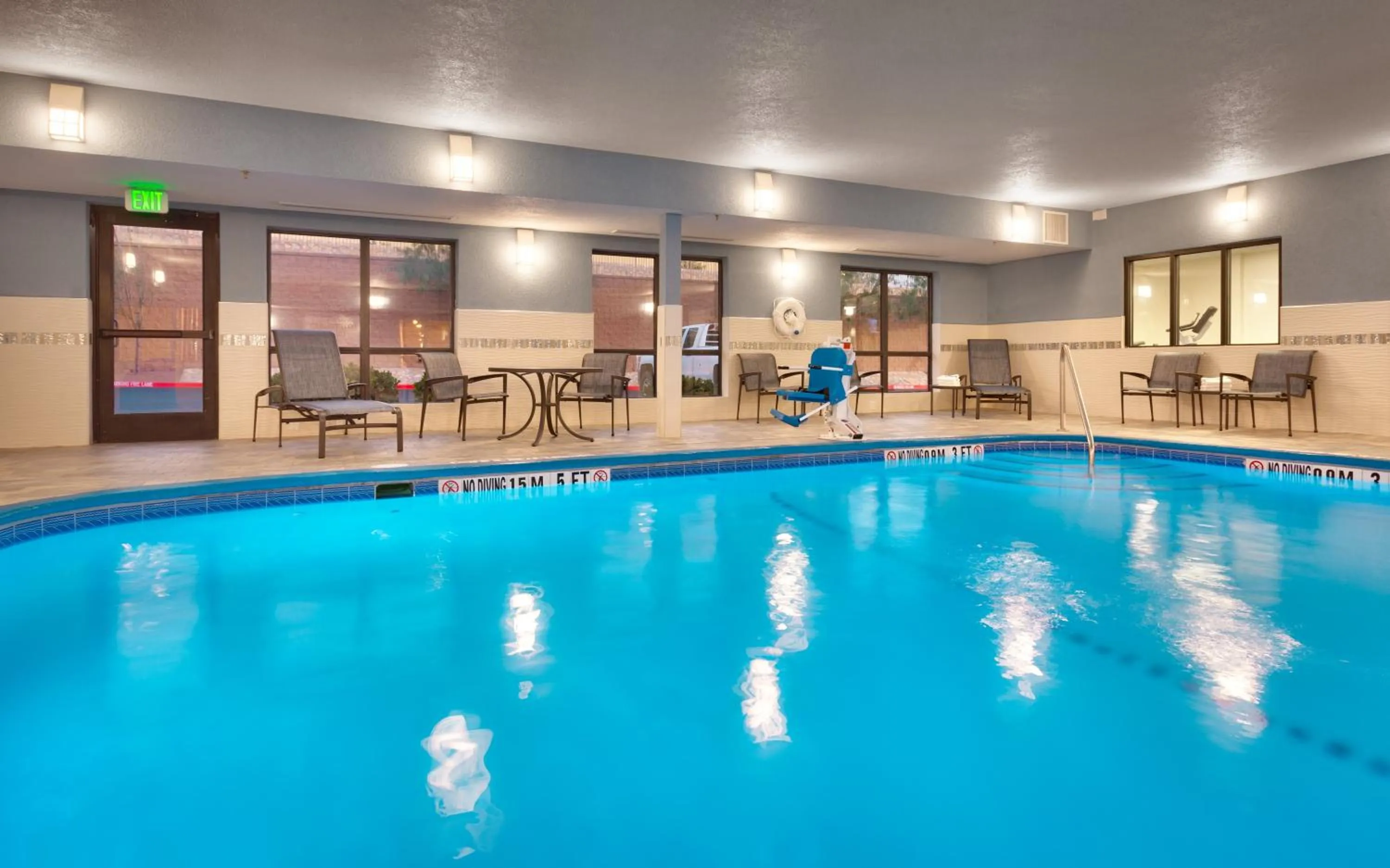 Swimming pool in Holiday Inn Express El Paso I-10 East by IHG