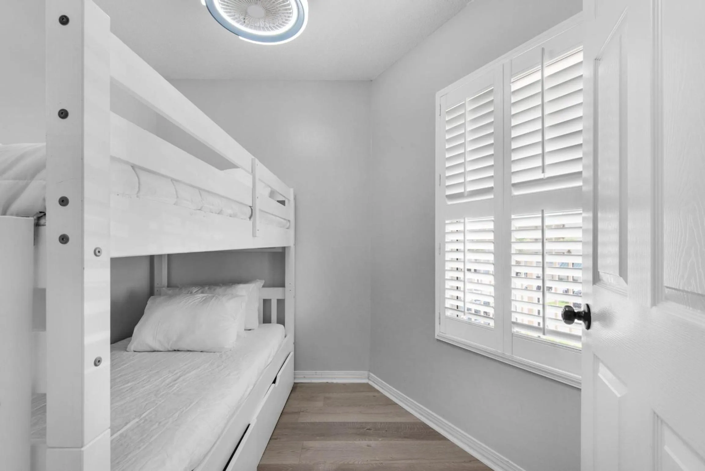 Bed in Maravilla 1309