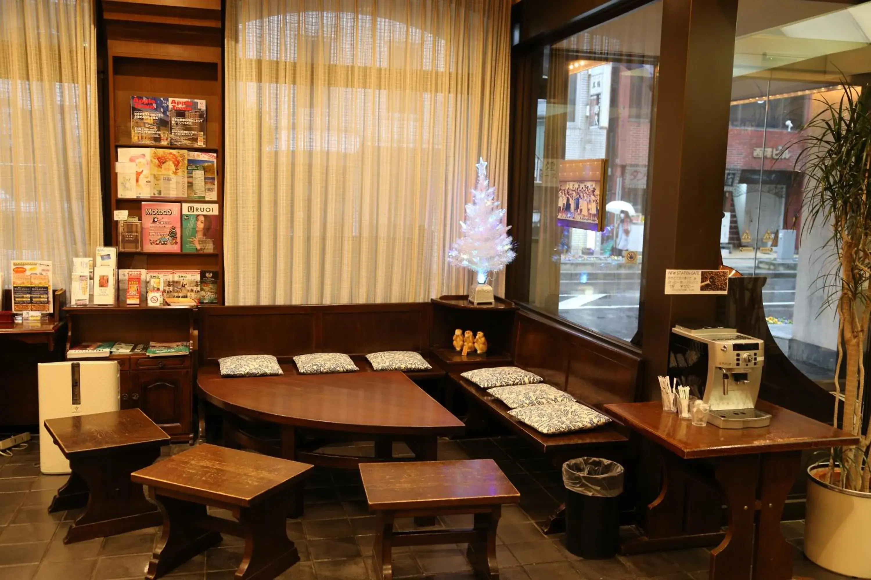 Lobby or reception in Hotel New Station Lobby or reception in Hotel New Station