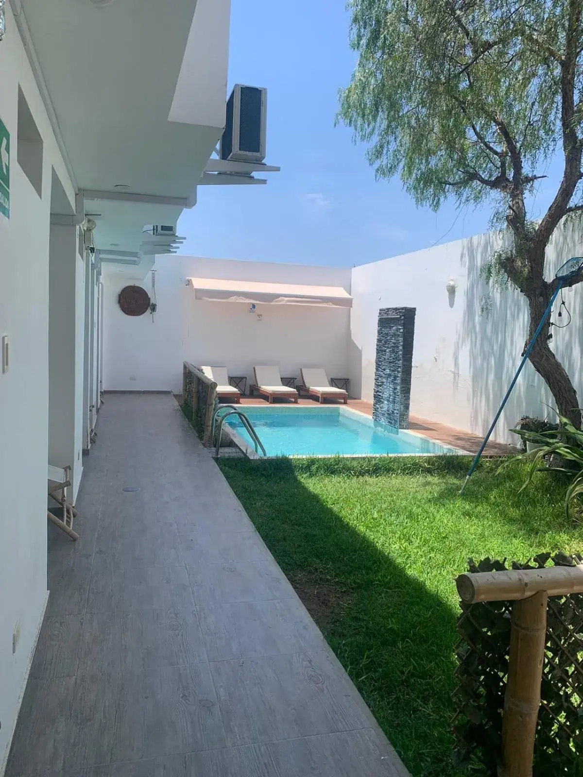 Swimming pool in Paracas Guest House Swimming pool in Paracas Guest House