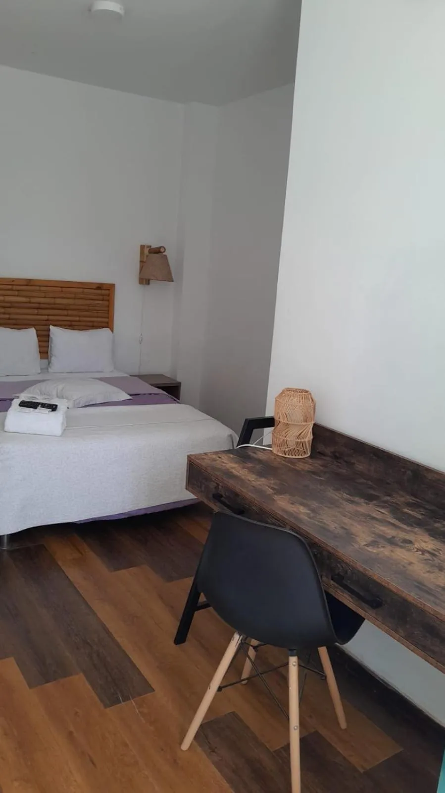Photo of the whole room, Bed in Paracas Guest House