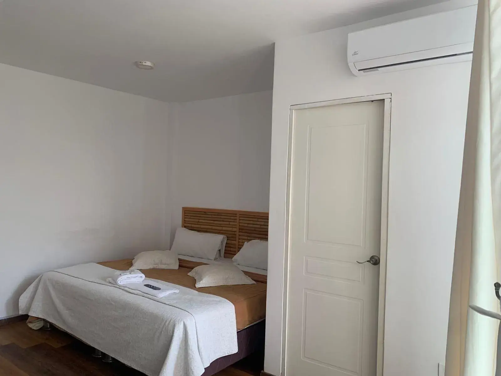 Decorative detail, Bed in Paracas Guest House Decorative detail, Bed in Paracas Guest House