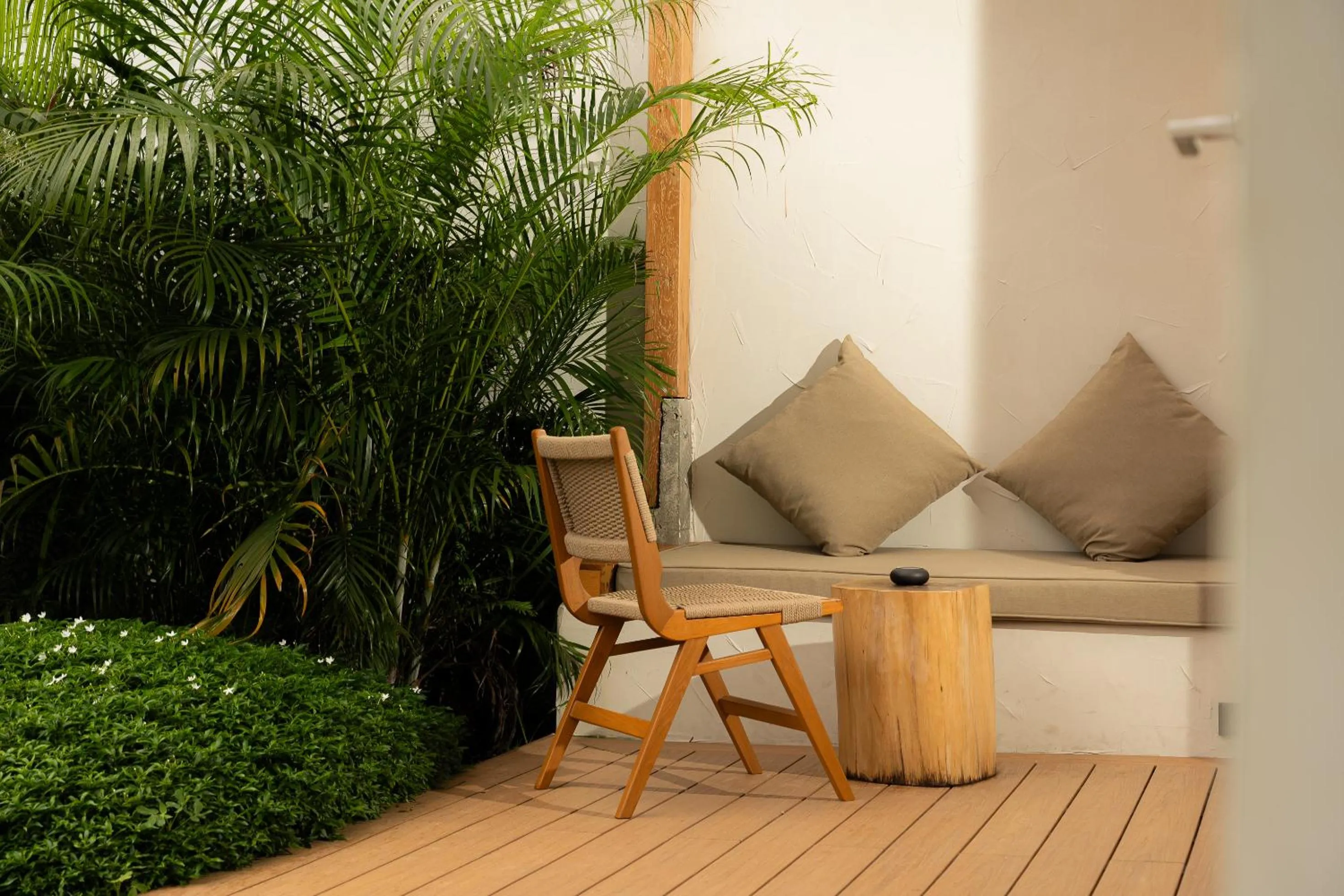 Balcony/Terrace in Eden Resort & Villas Phuket Patong