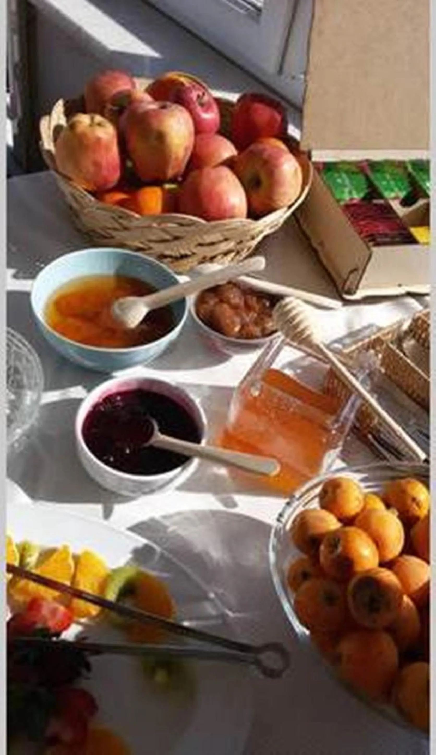 Buffet breakfast in Hotel Buhara Family Inn