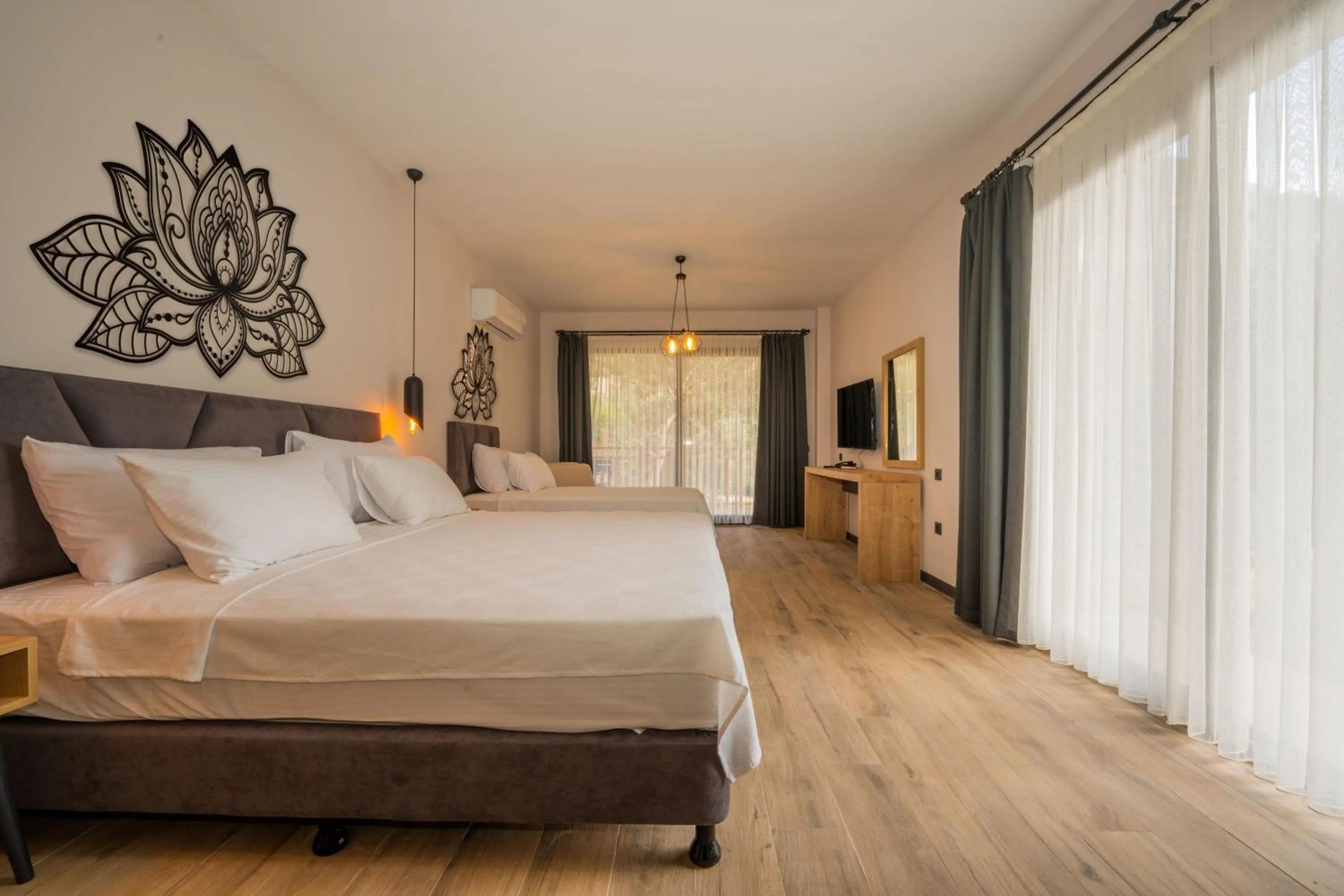 Bed in Sea Valley Lodge