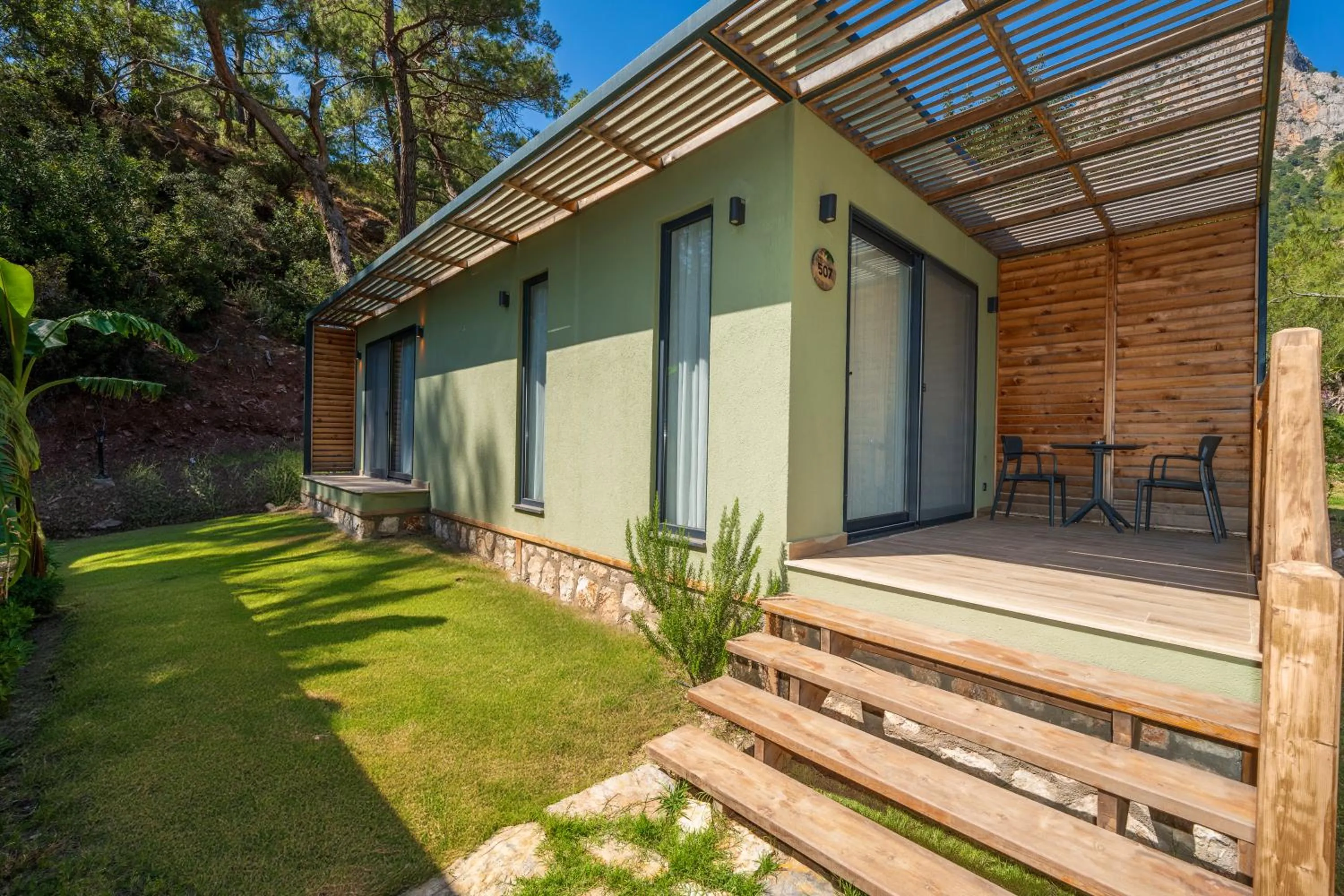 Property building in Sea Valley Lodge