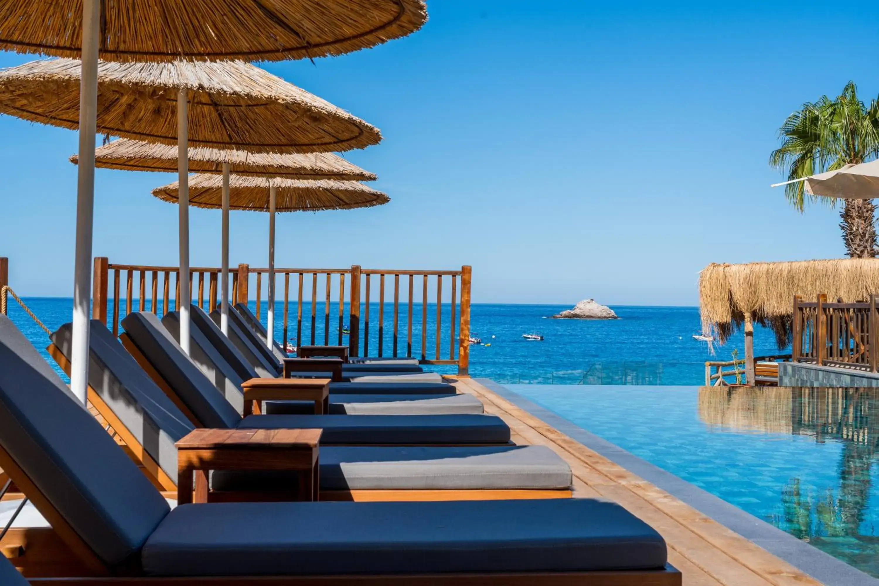 Sea Valley Lodge Sea Valley Lodge