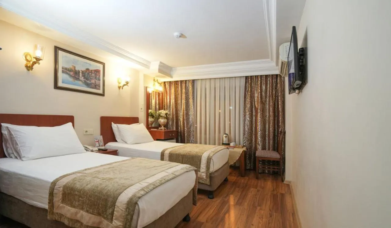 Bed in Hotel Akyildiz