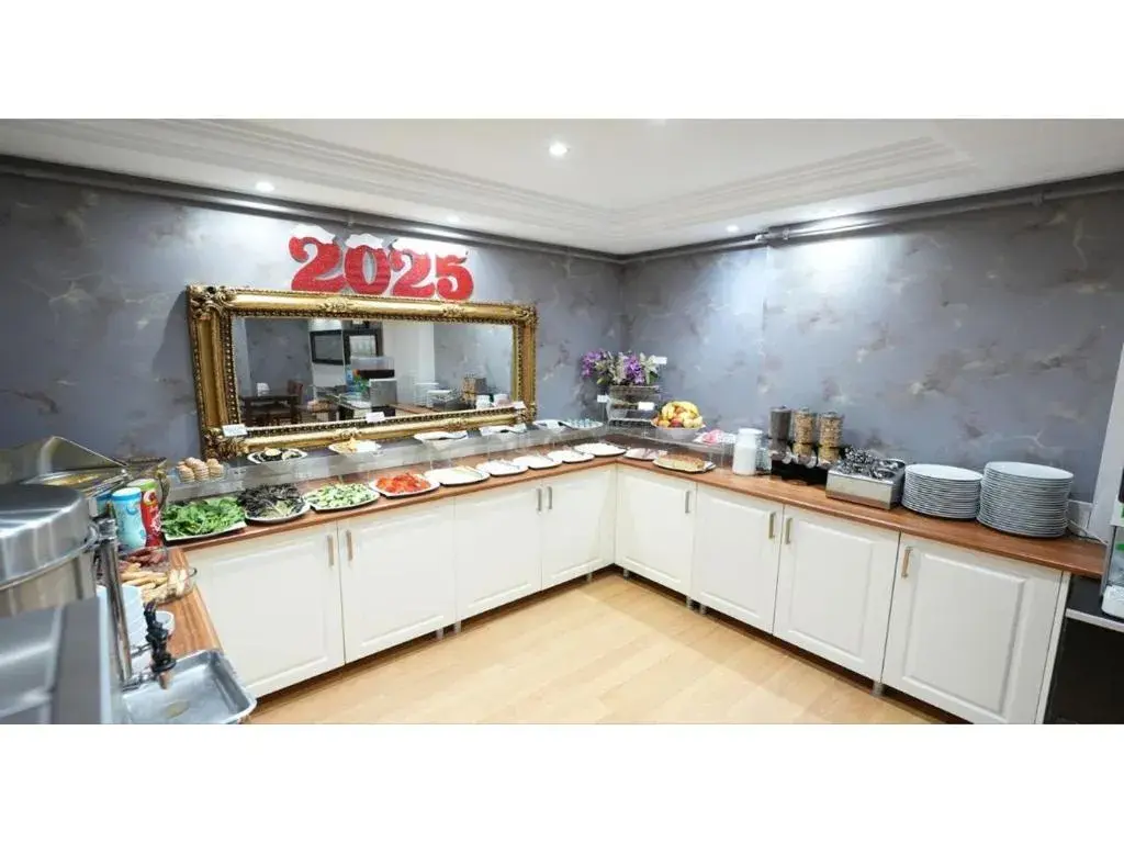 Restaurant/places to eat in Hotel Akyildiz Restaurant/places to eat in Hotel Akyildiz