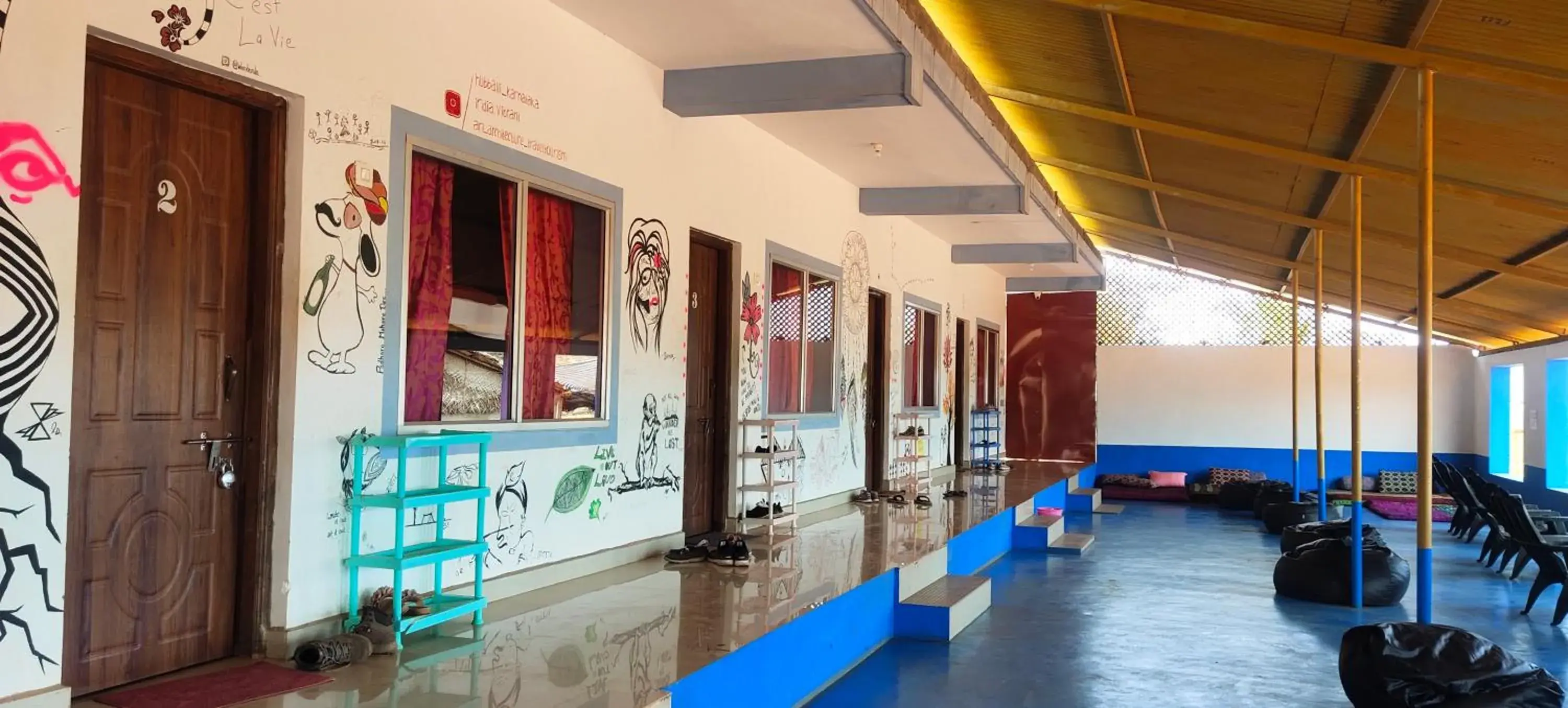 Living room in HosteLife Gokarna Living room in HosteLife Gokarna