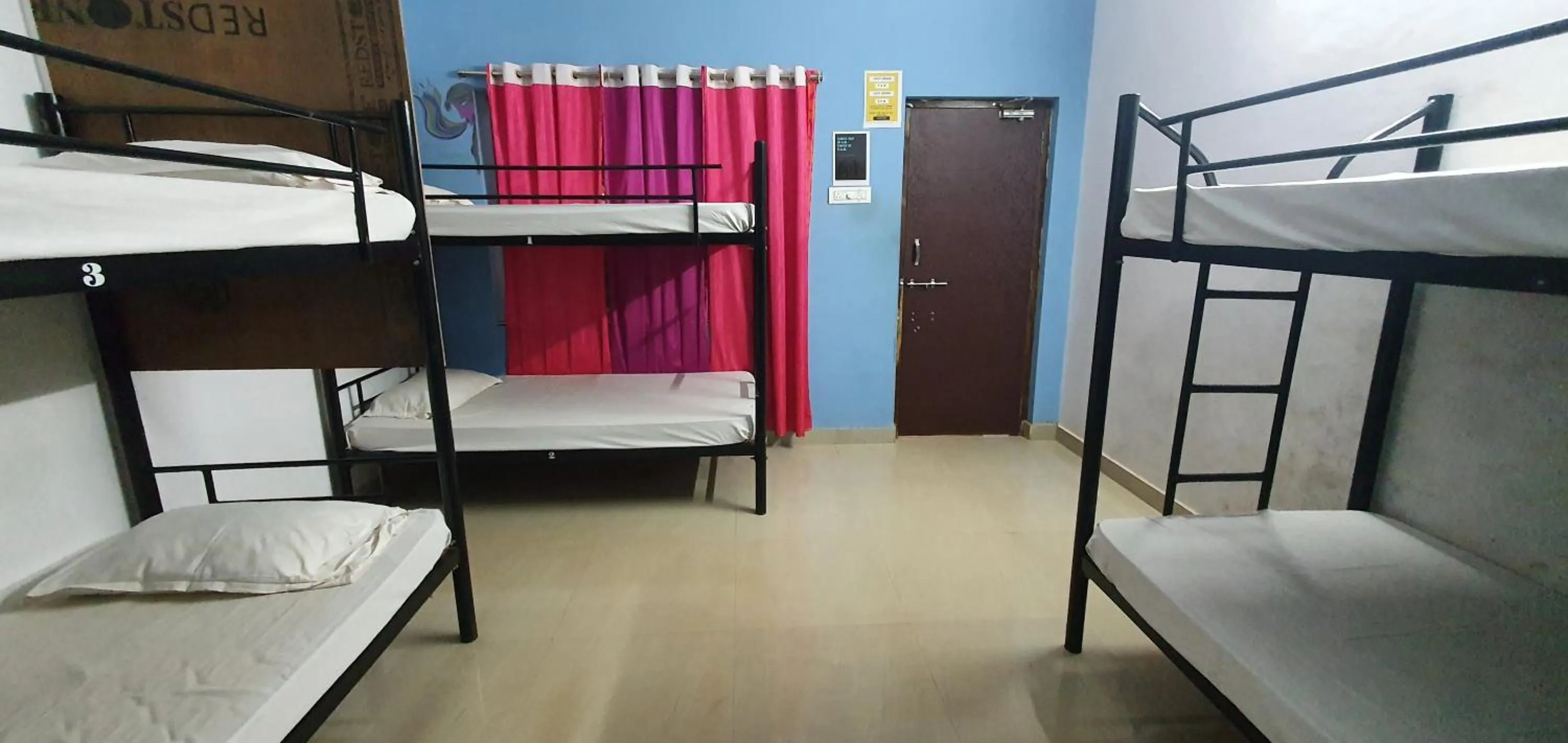 bunk bed, Bed in HosteLife Gokarna