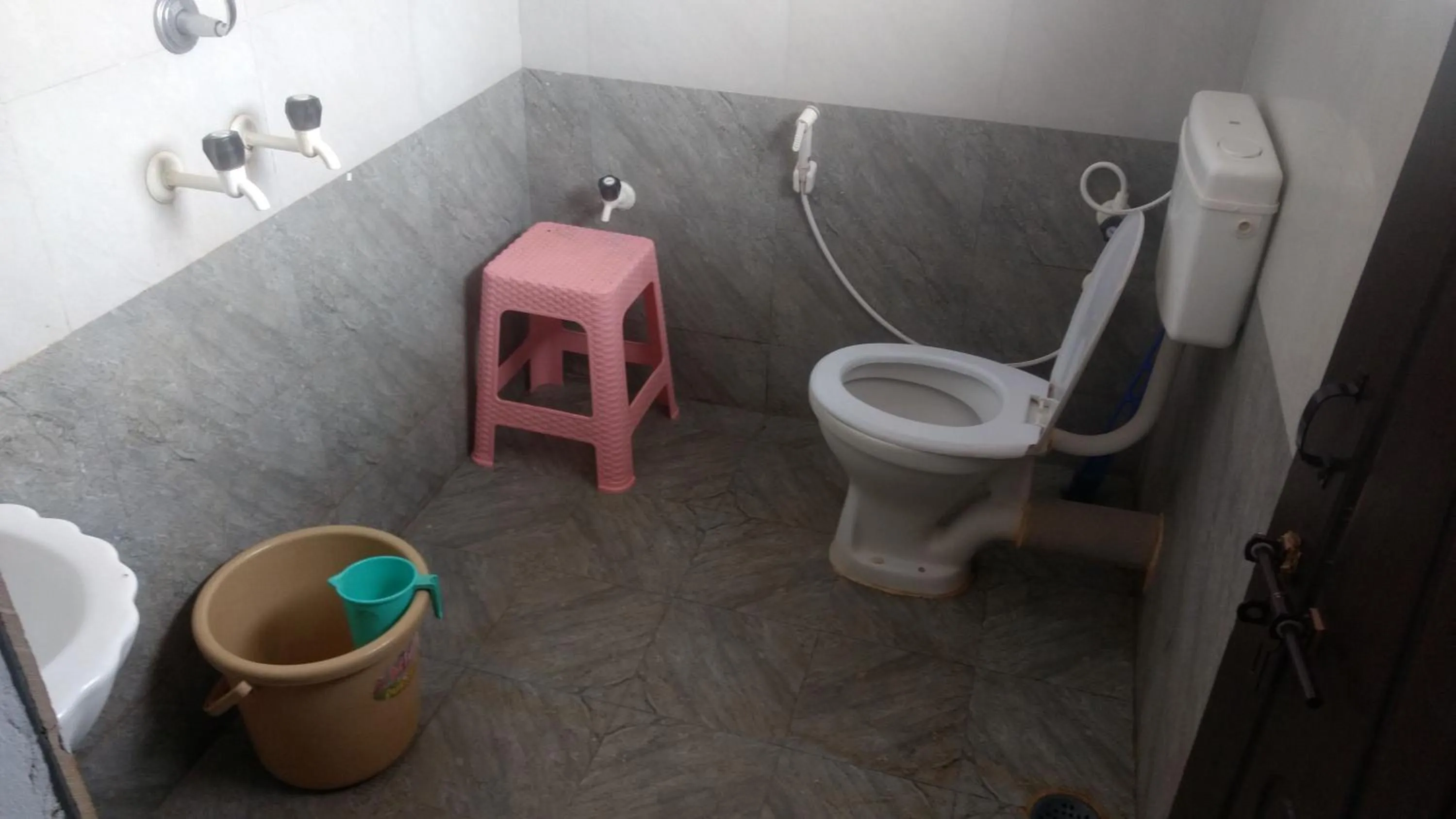 Bathroom in HosteLife Gokarna