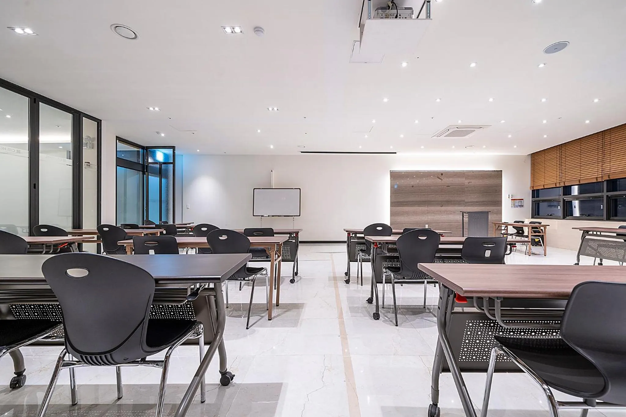 Wonju City Hotel HYEOKSIN