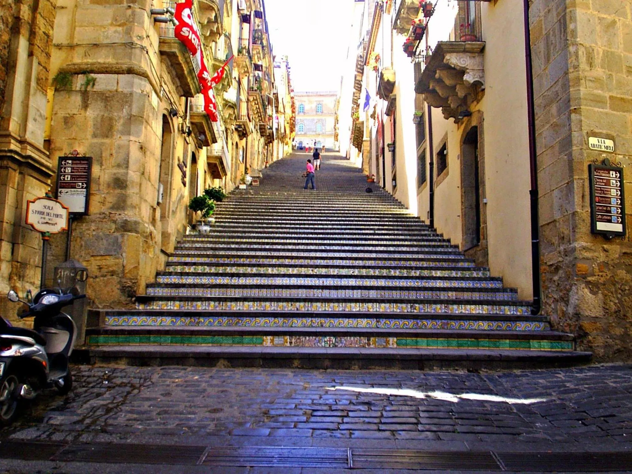 Nearby landmark in Palazzo Aprile
