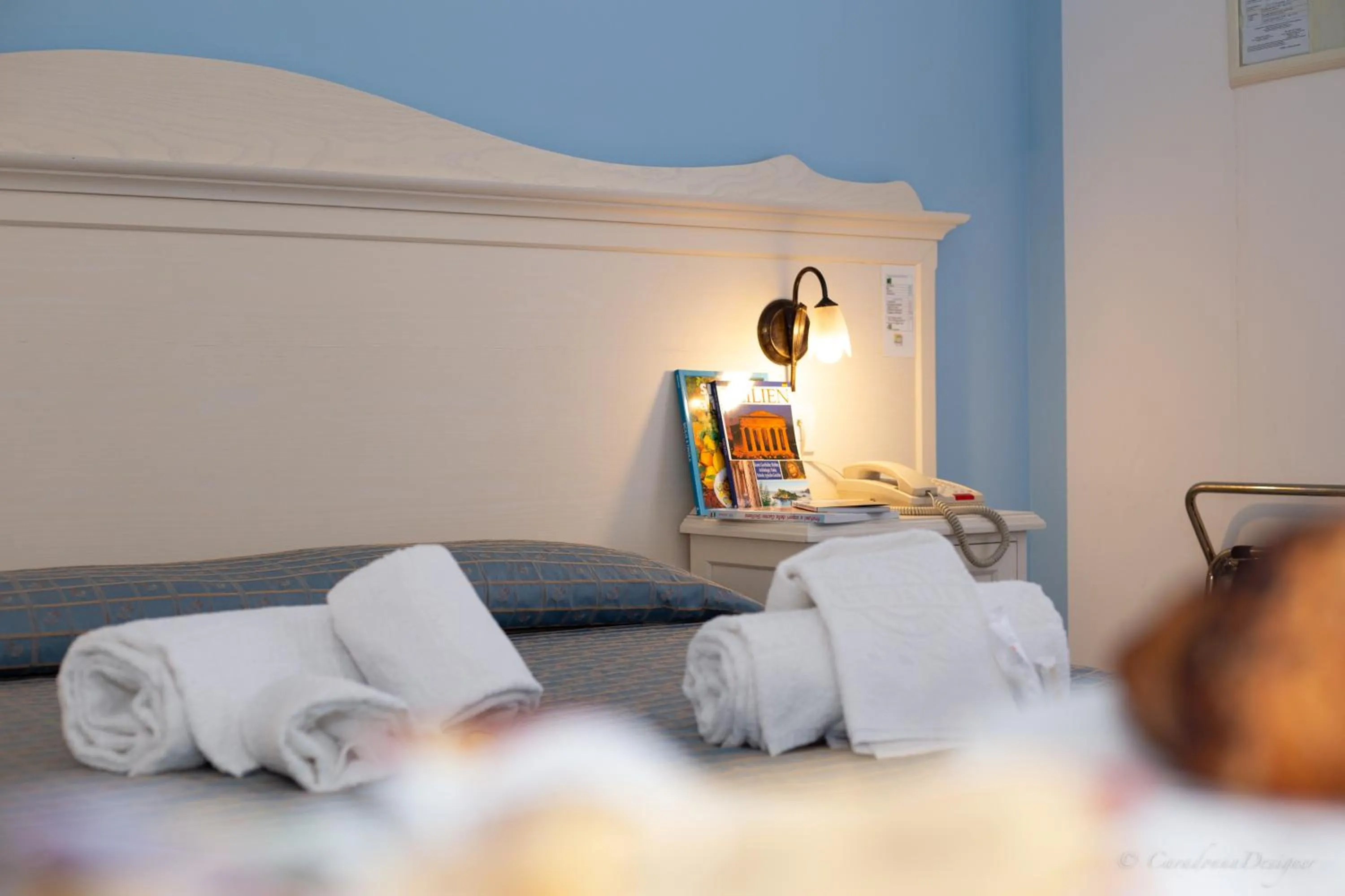 Bed in Camping Village La Pineta