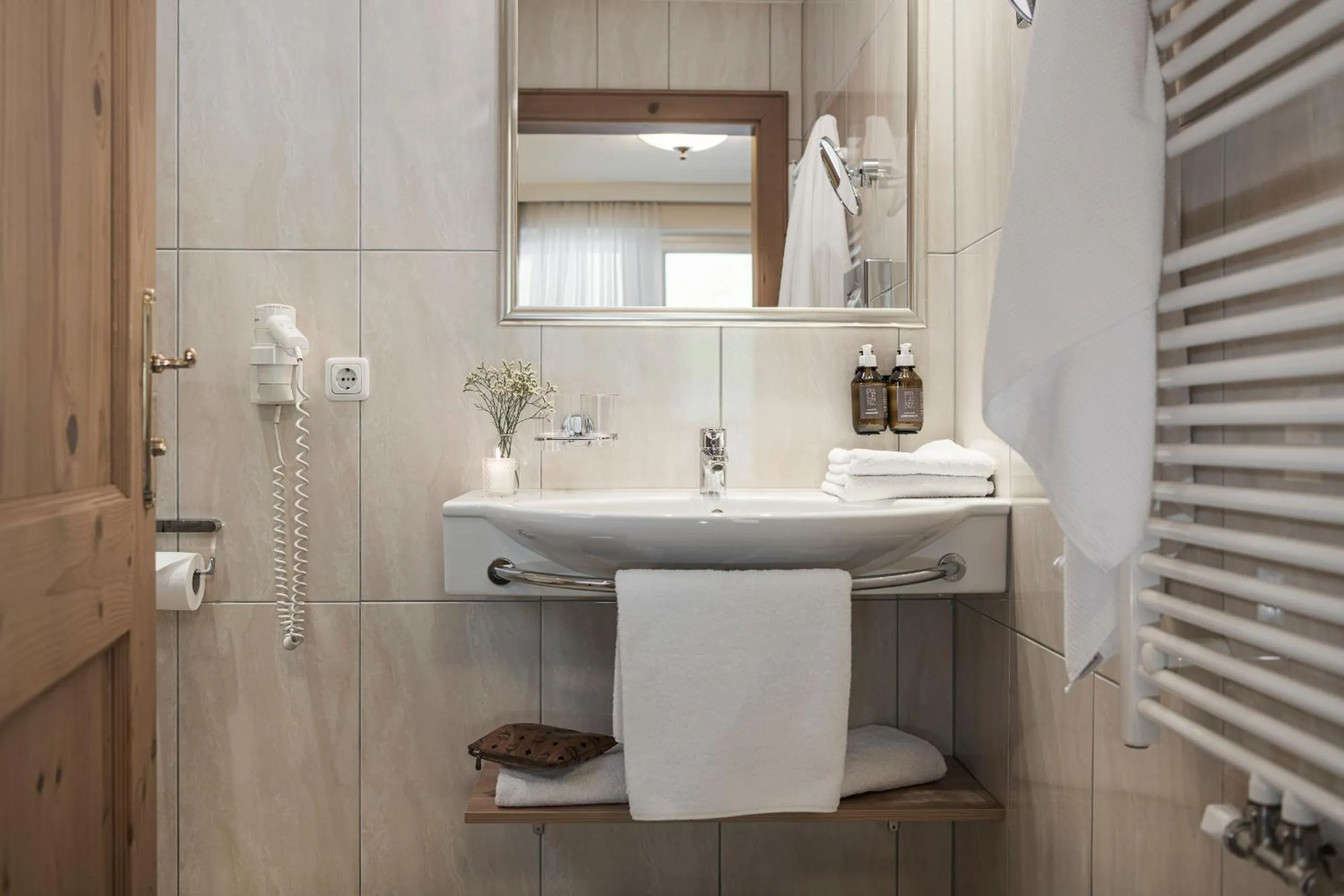 Bathroom in Hotel Lenz