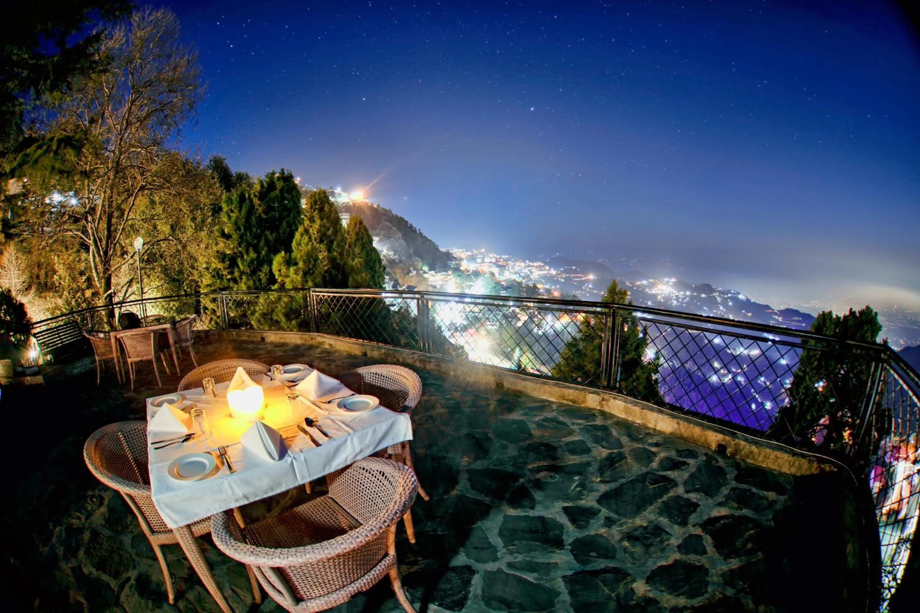 Night in WelcomHeritage Kasmanda Palace