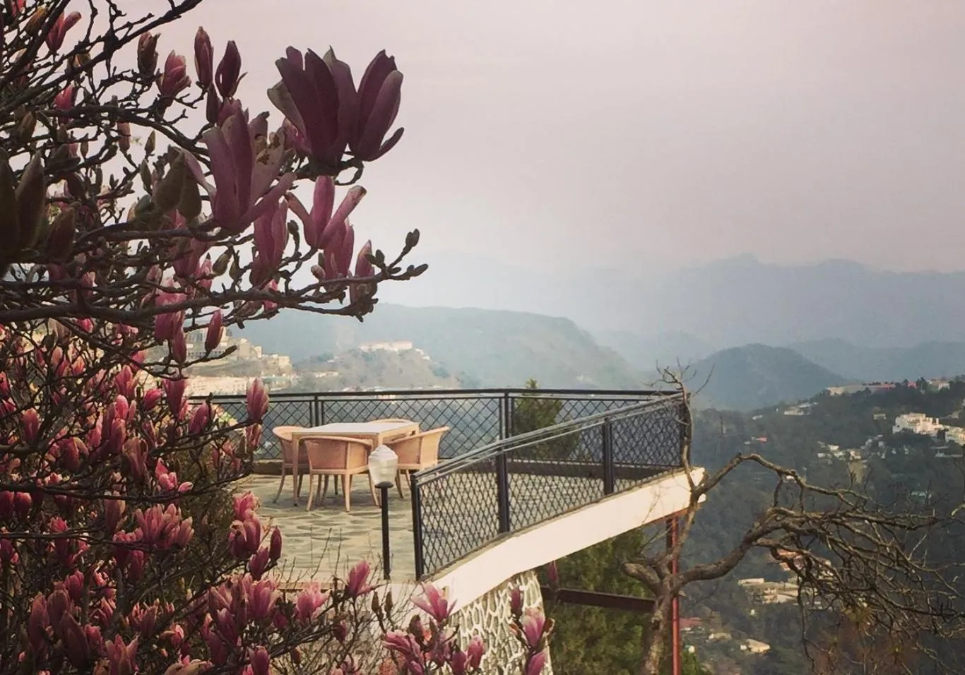 Day in WelcomHeritage Kasmanda Palace