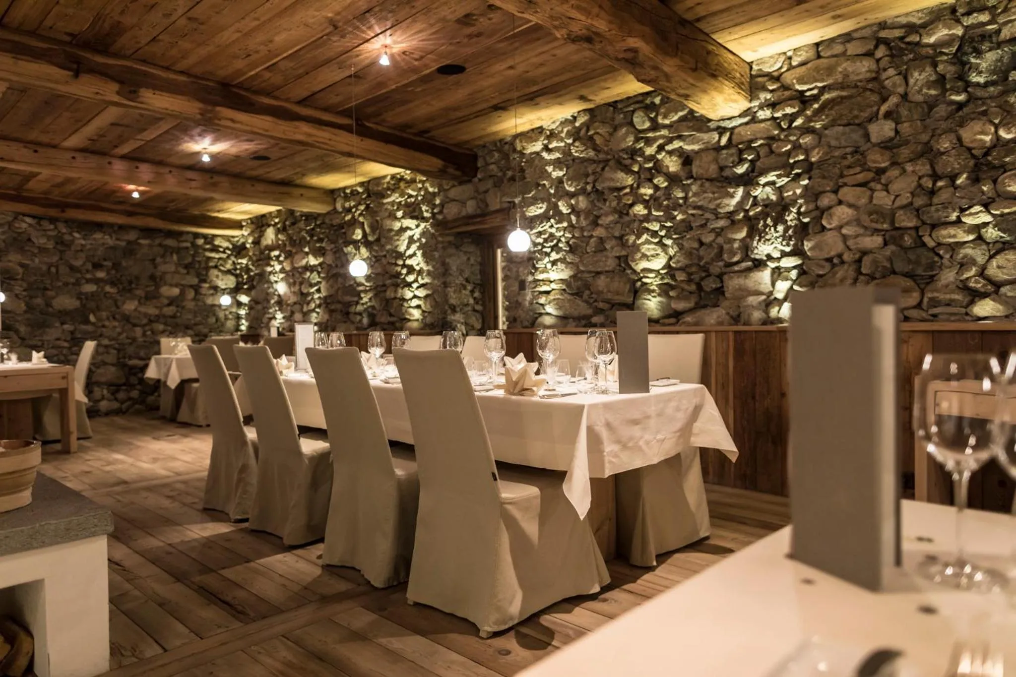 Restaurant/places to eat in Relais & Châteaux IN LAIN Hotel Cadonau