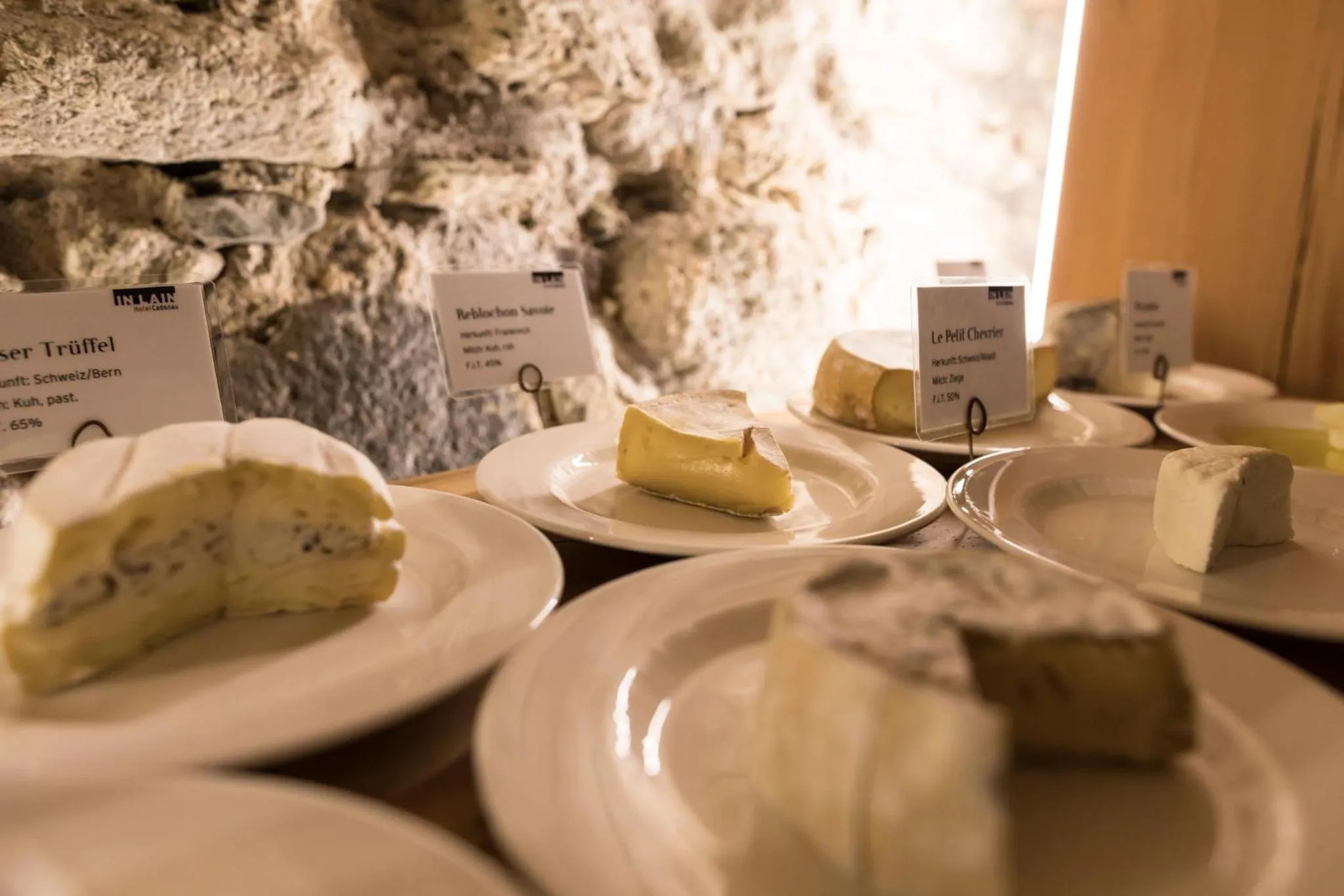 Food close-up in Relais & Châteaux IN LAIN Hotel Cadonau