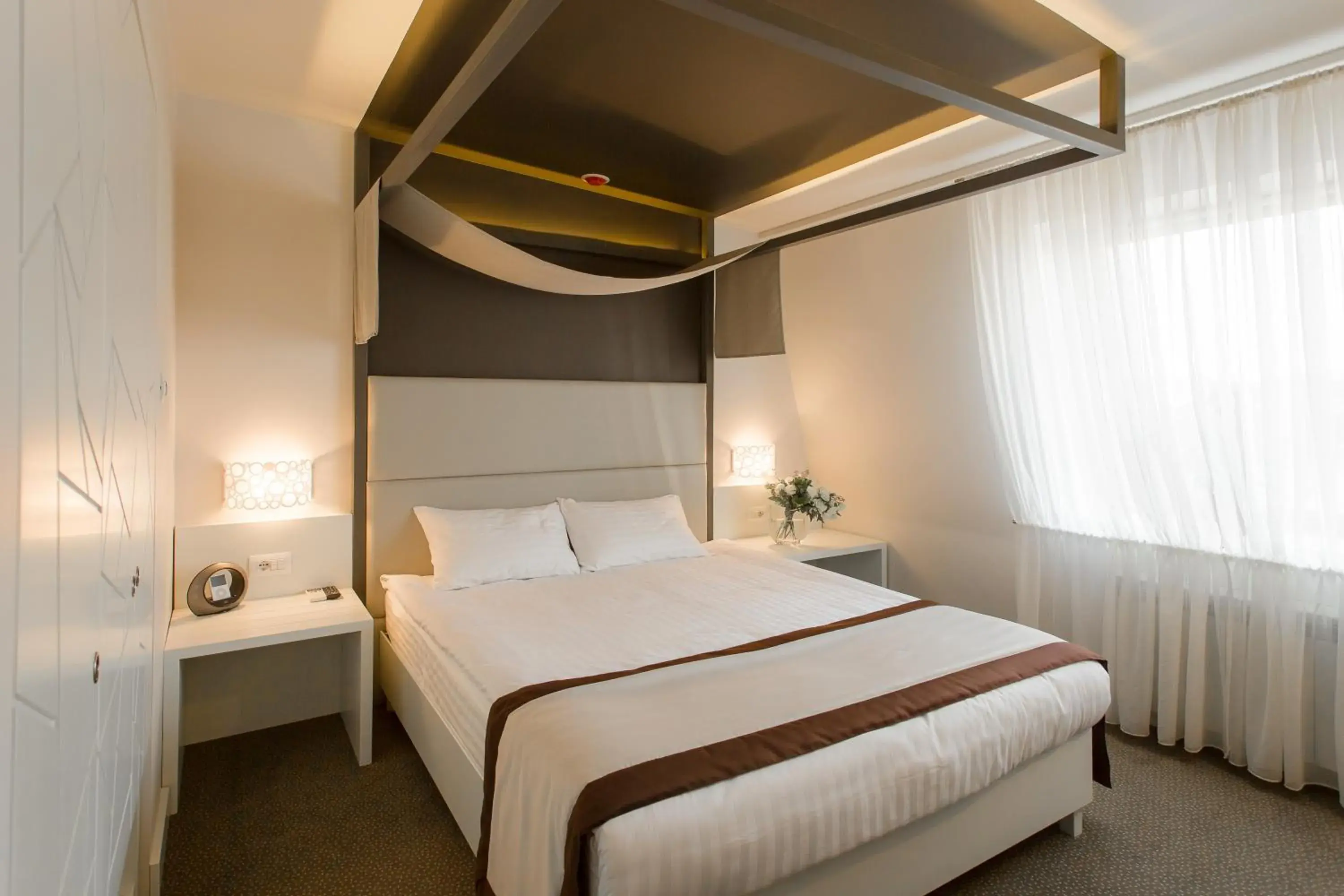 Standard Room - single occupancy in UNO Design Hotel Standard Room - single occupancy in UNO Design Hotel