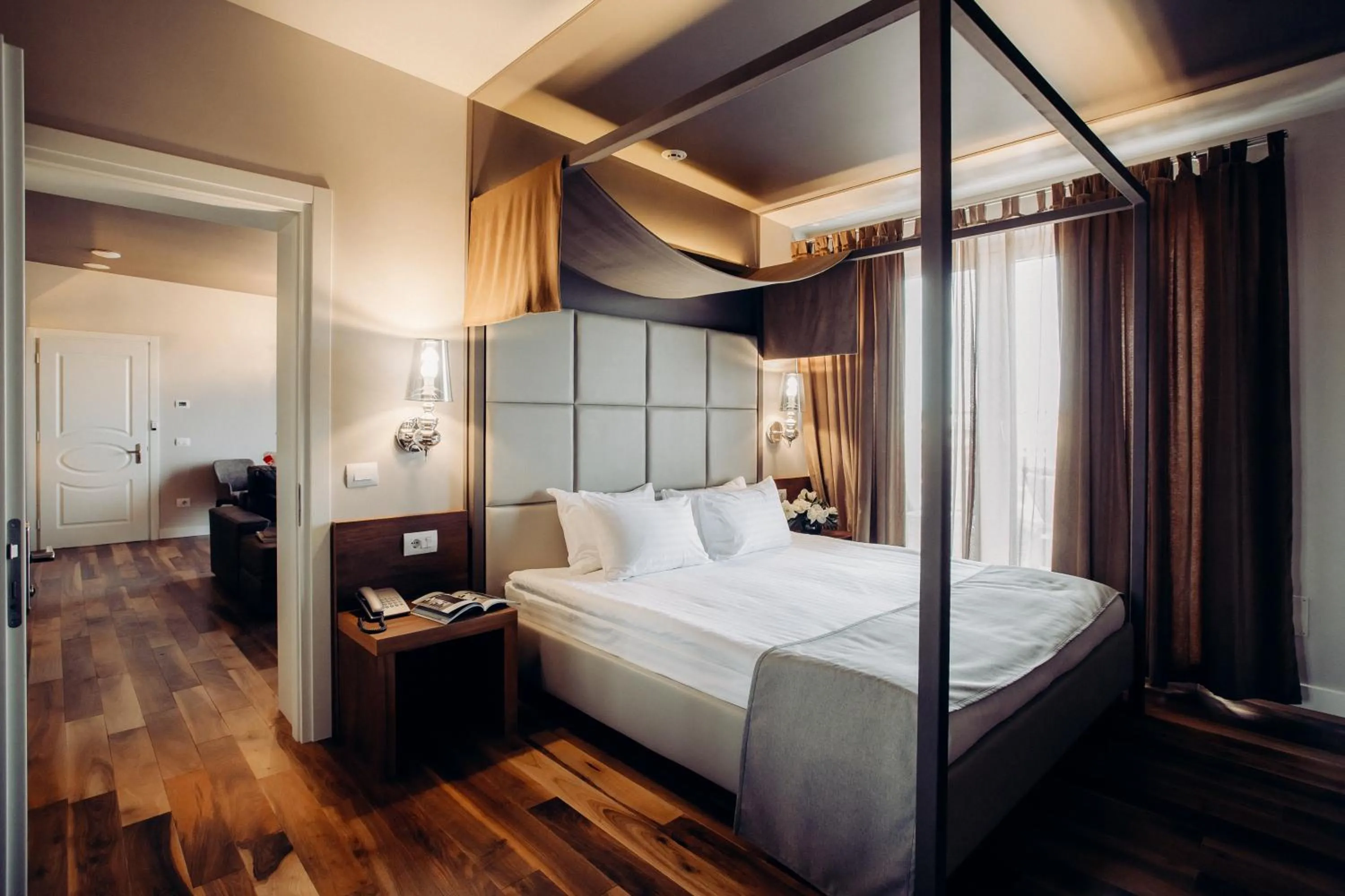 Penthouse with terrace - single occupancy in UNO Design Hotel