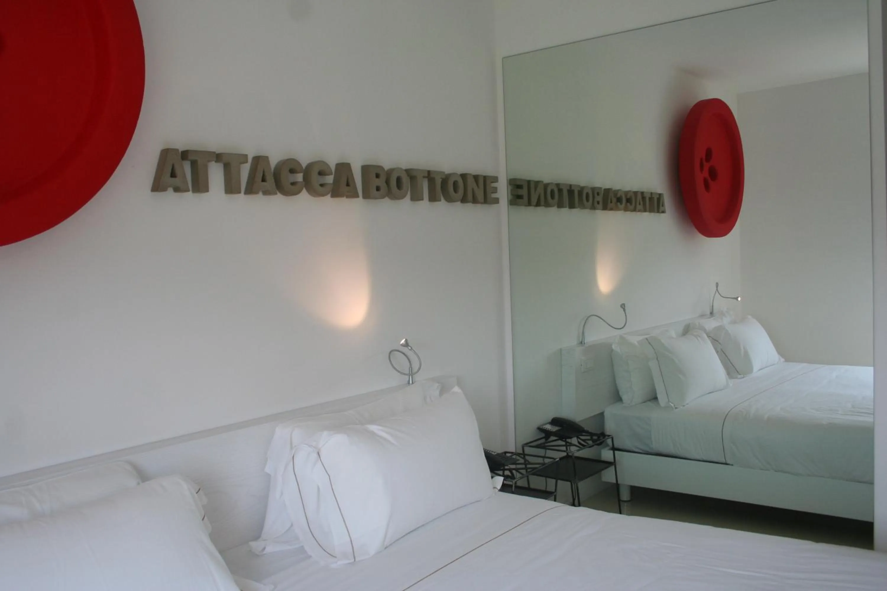 Toilet, Bed in Aiden by Best Western JHD Dunant Hotel