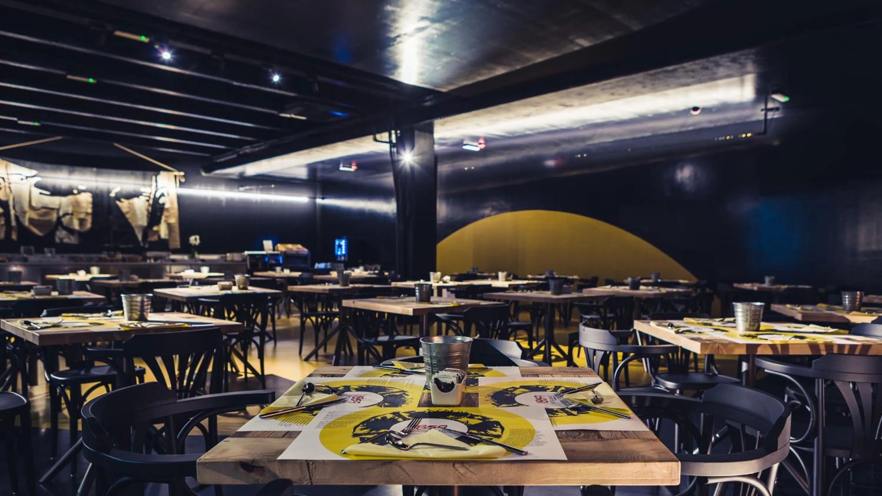 Restaurant/places to eat in Aiden by Best Western JHD Dunant Hotel