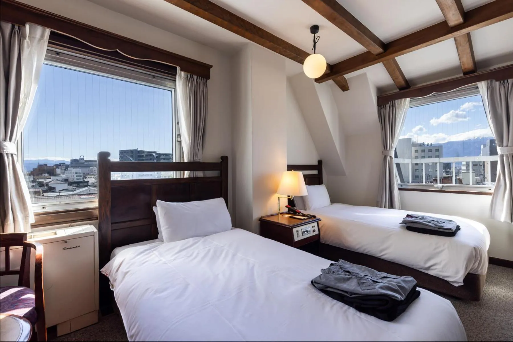 View (from property/room), Bed in Matsumoto Hotel Kagetsu