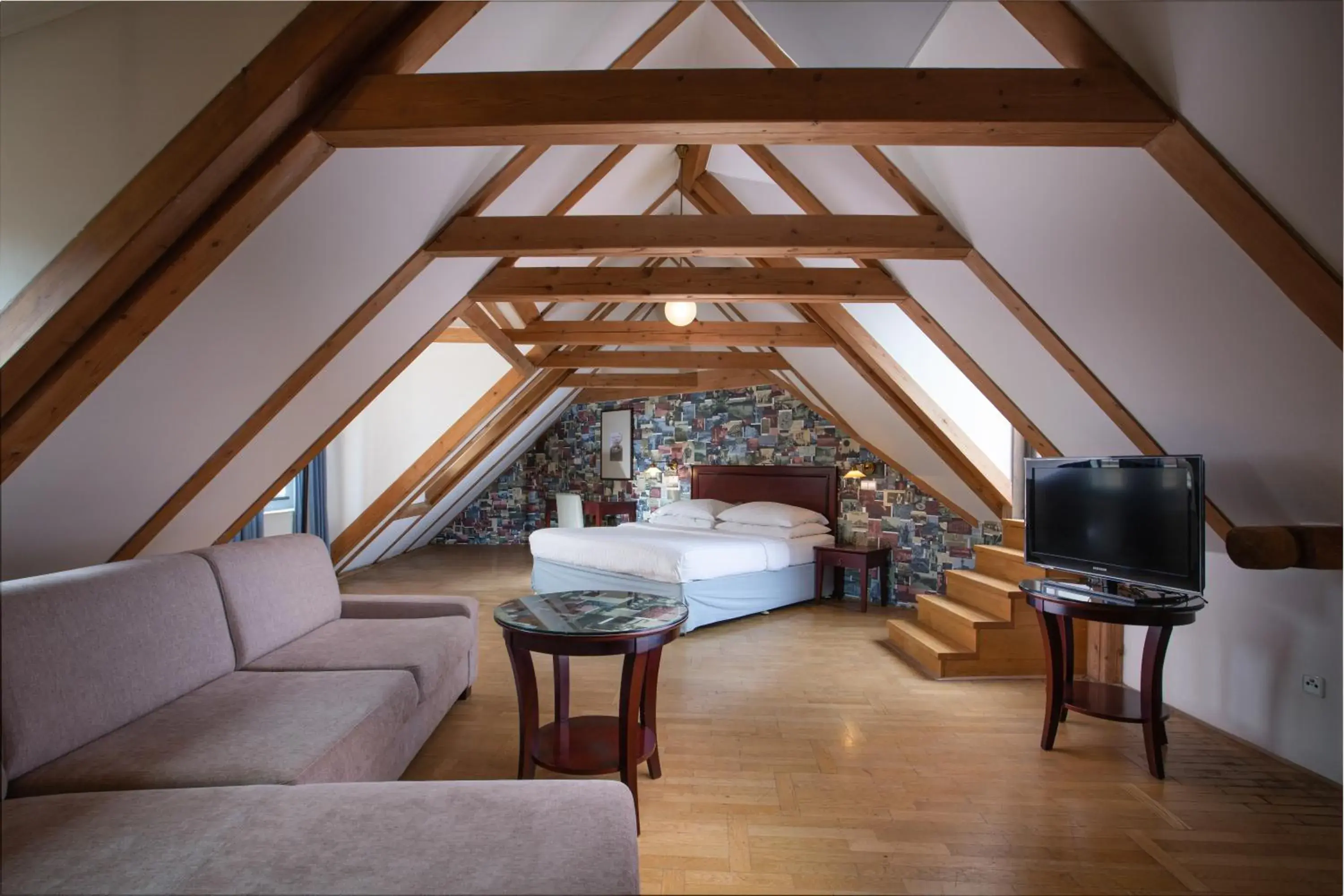 Charles Bridge Heritage Suites by SALVATOR HOTELS Charles Bridge Heritage Suites by SALVATOR HOTELS
