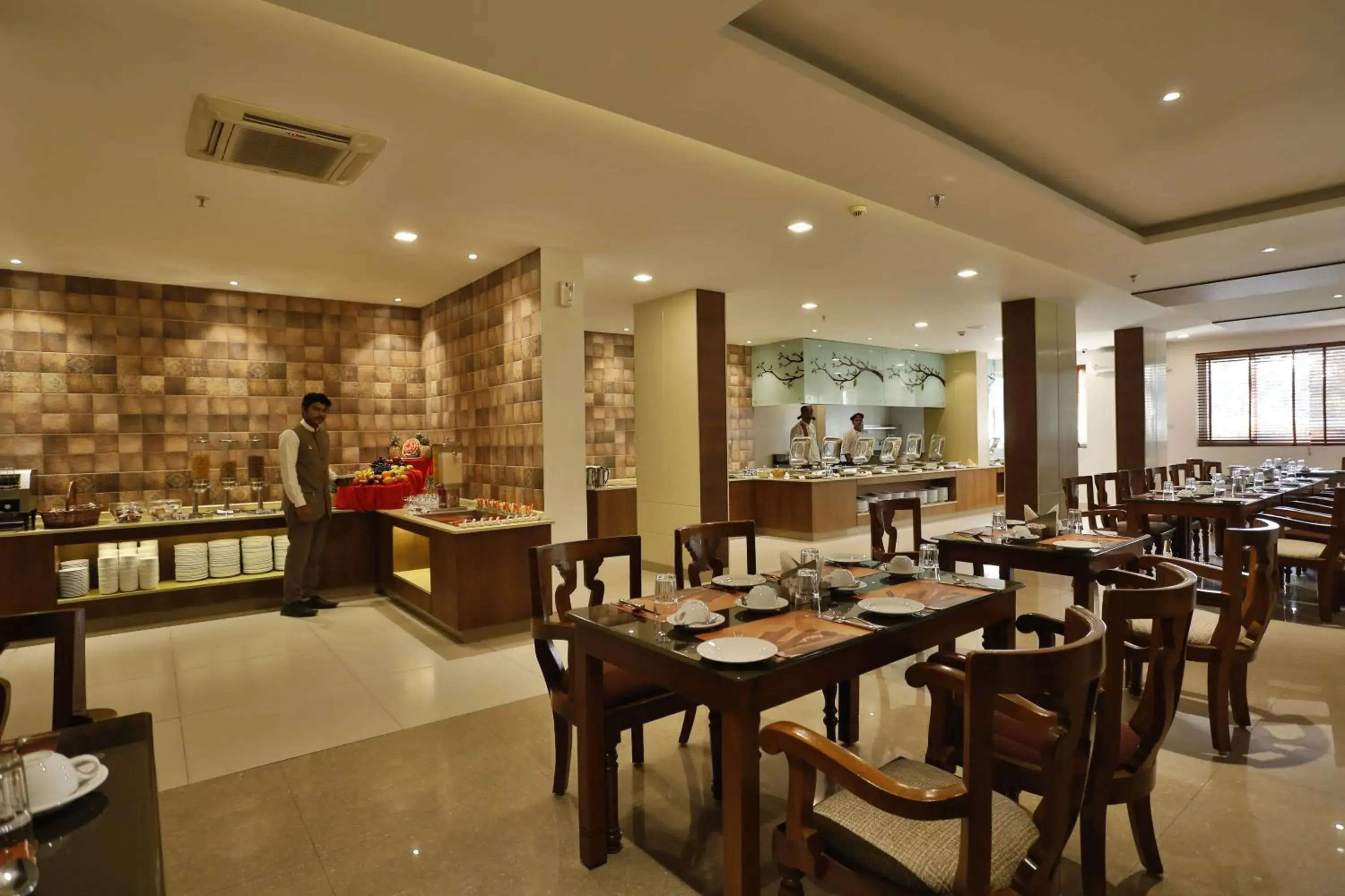 Restaurant/places to eat in Sterling Thekkady Restaurant/places to eat in Sterling Thekkady