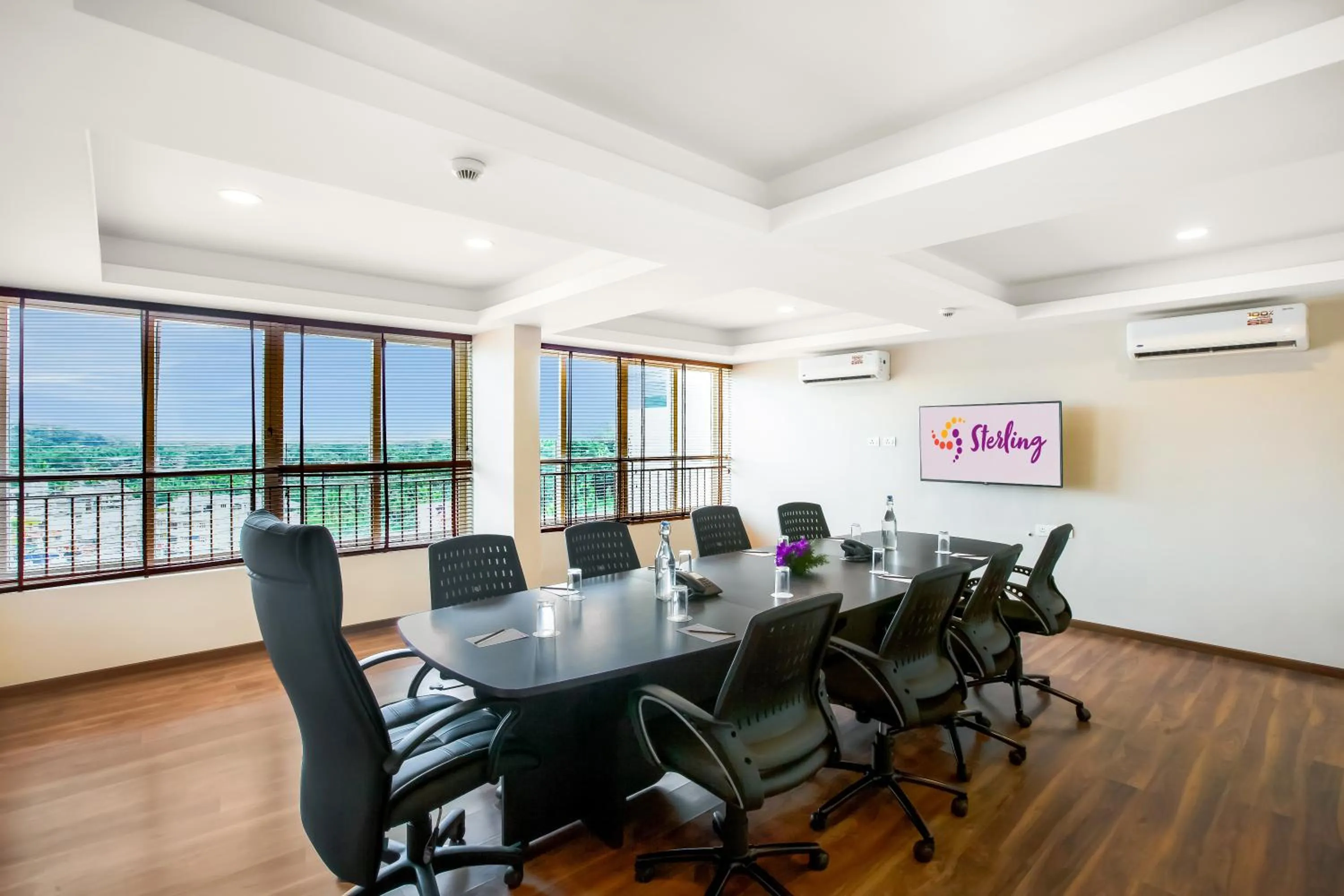 Business facilities in Sterling Thekkady