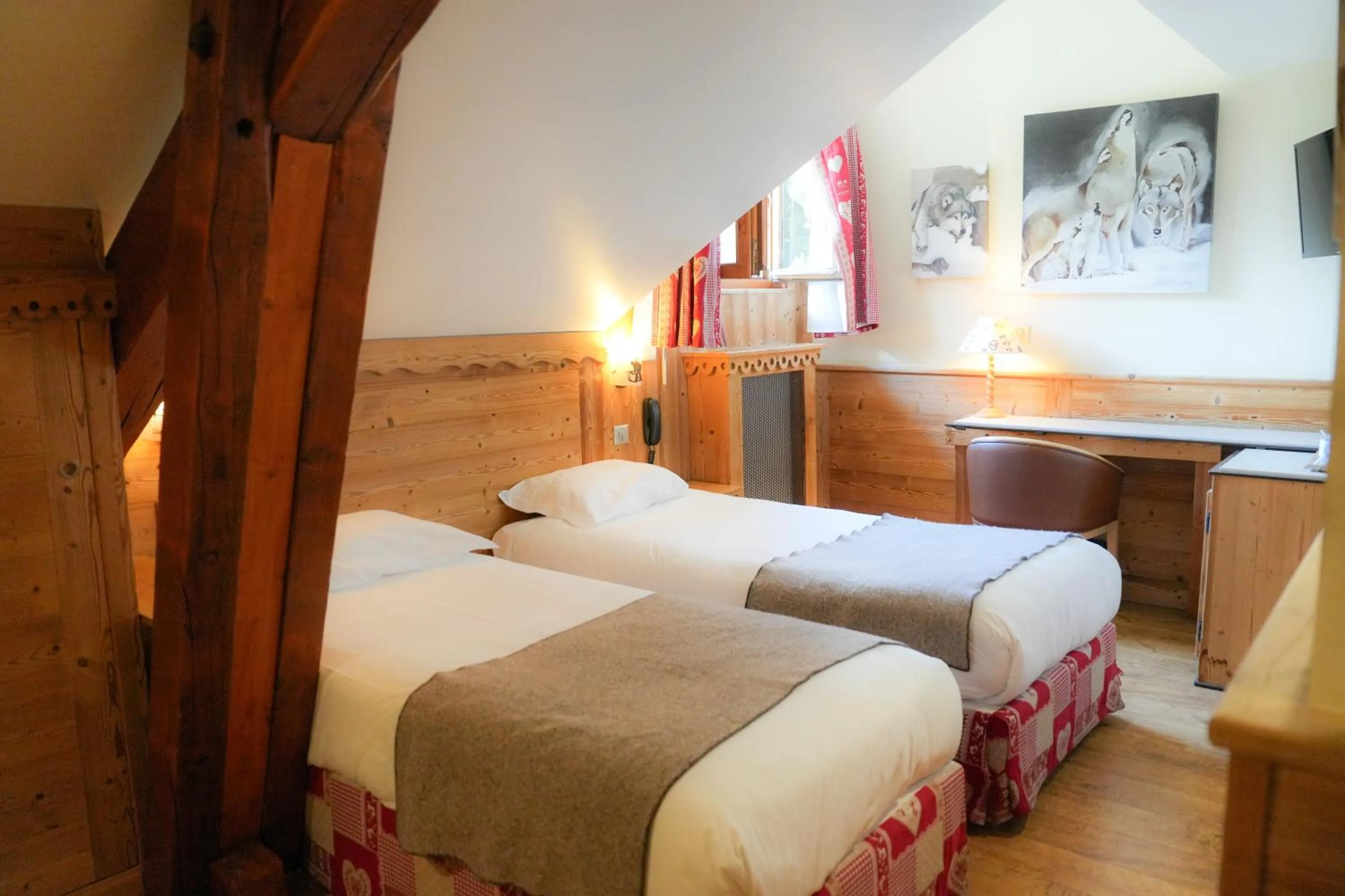 Bed in Auberge du Manoir