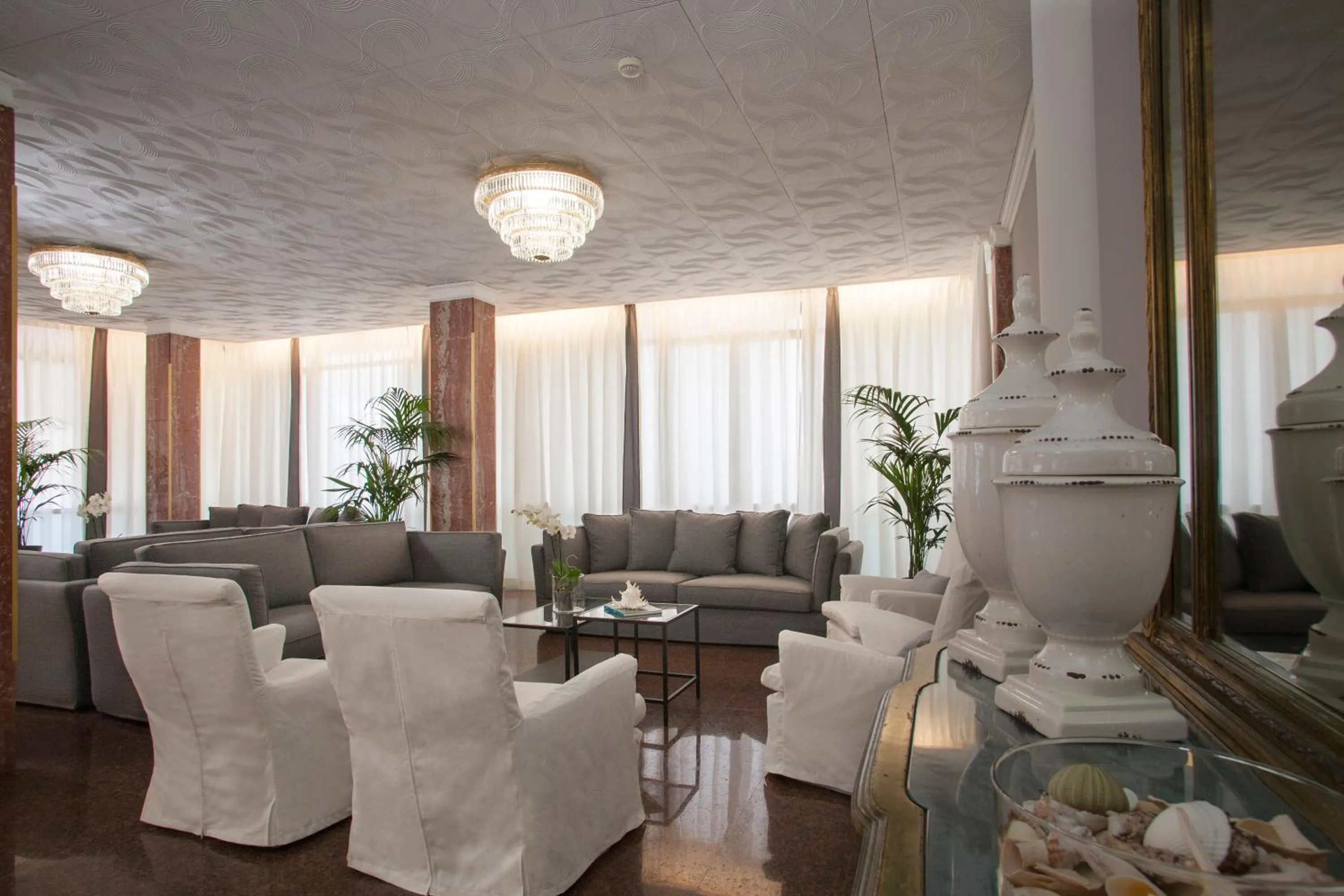 Living room in Hotel Imperial Palace