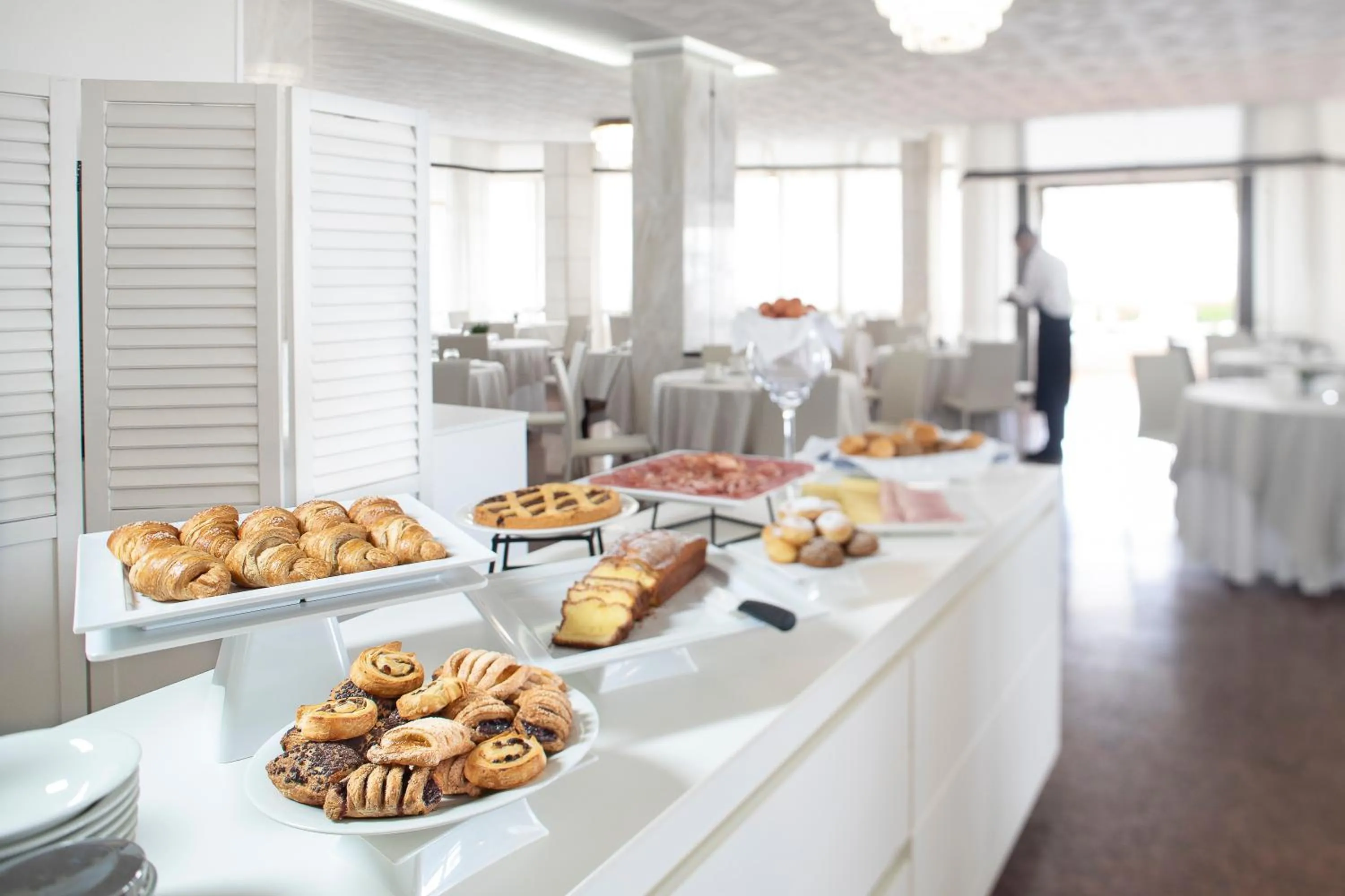 Buffet breakfast in Hotel Imperial Palace