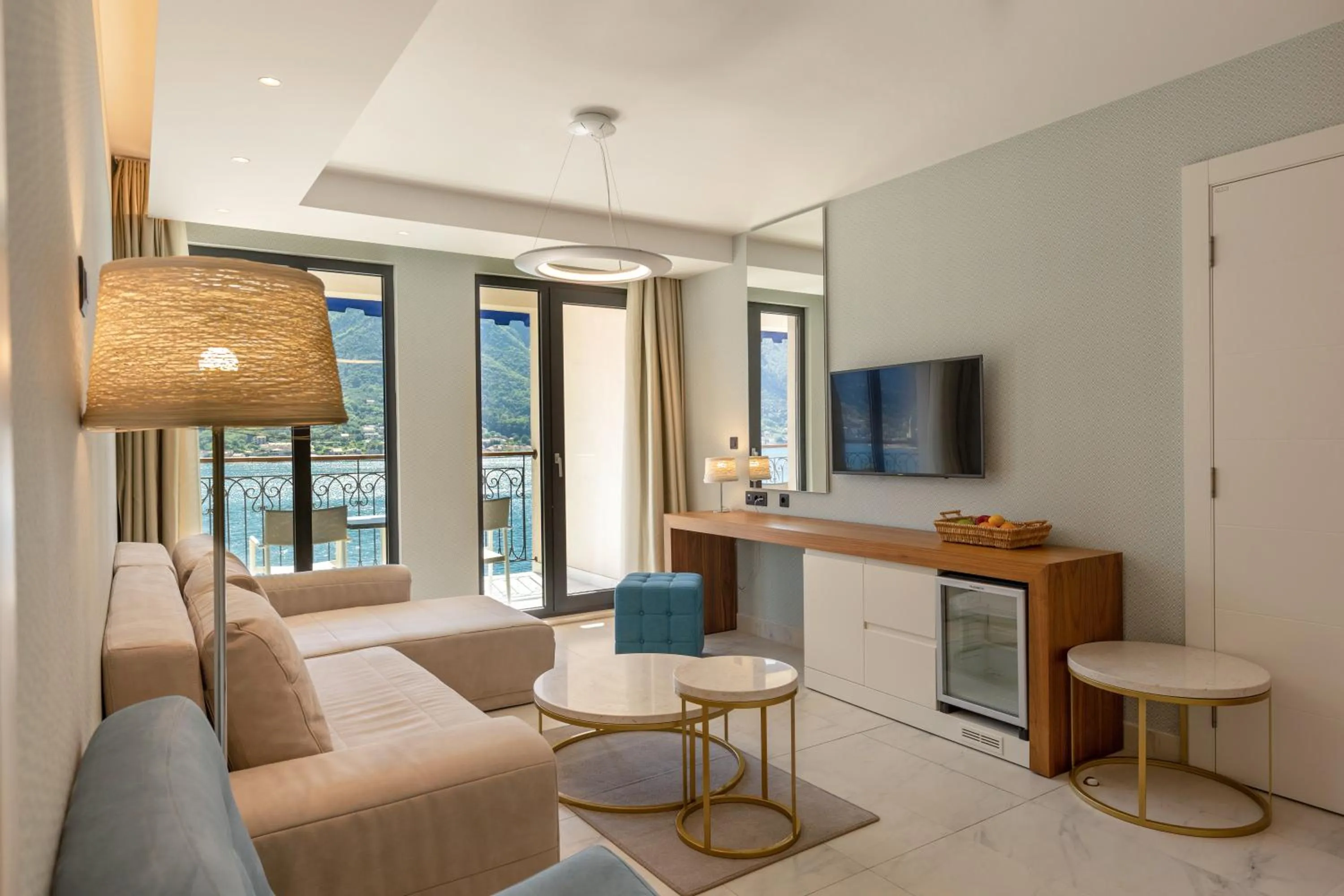 Living room in HUMA Kotor Bay Hotel and Villas