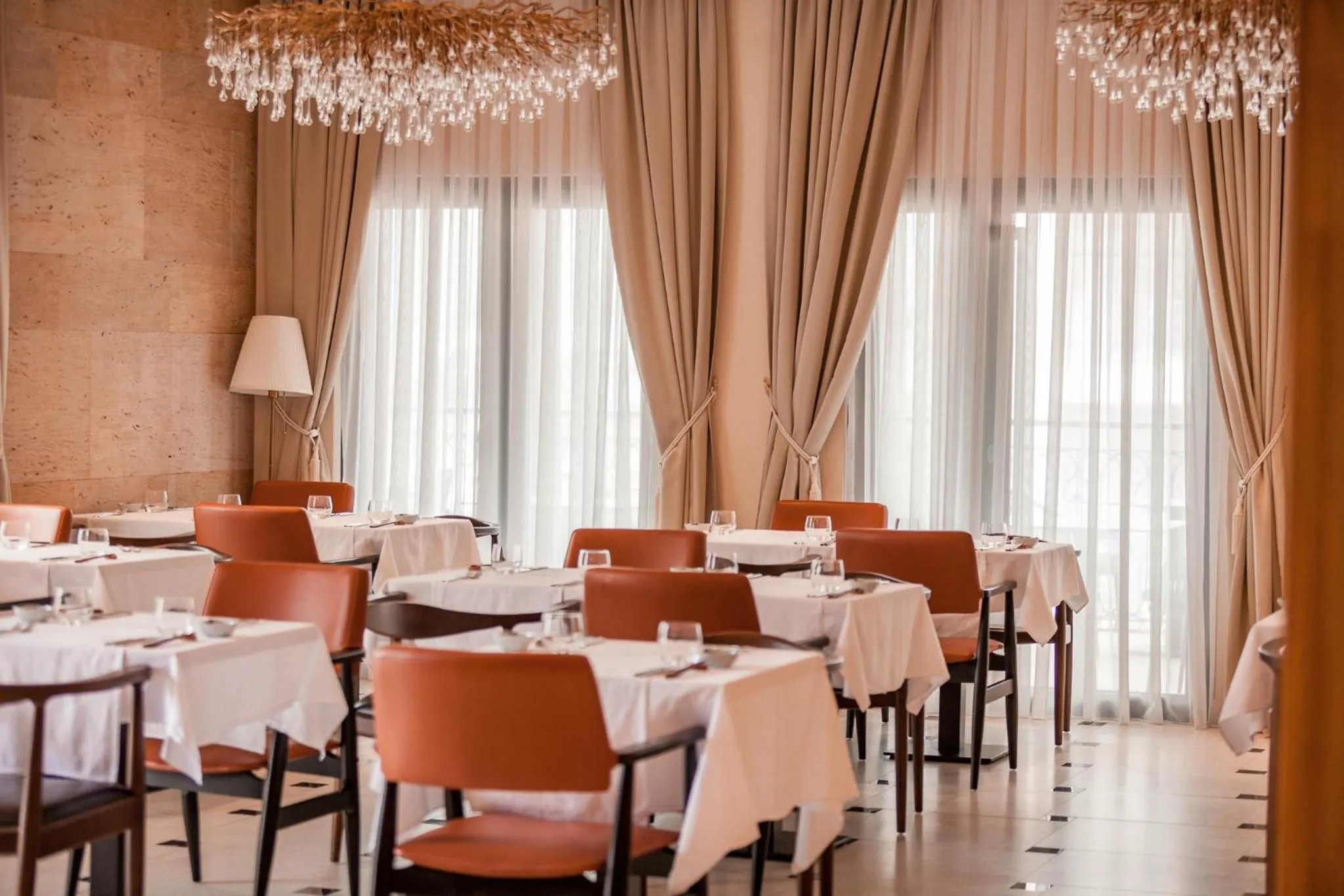 Restaurant/places to eat in HUMA Kotor Bay Hotel and Villas