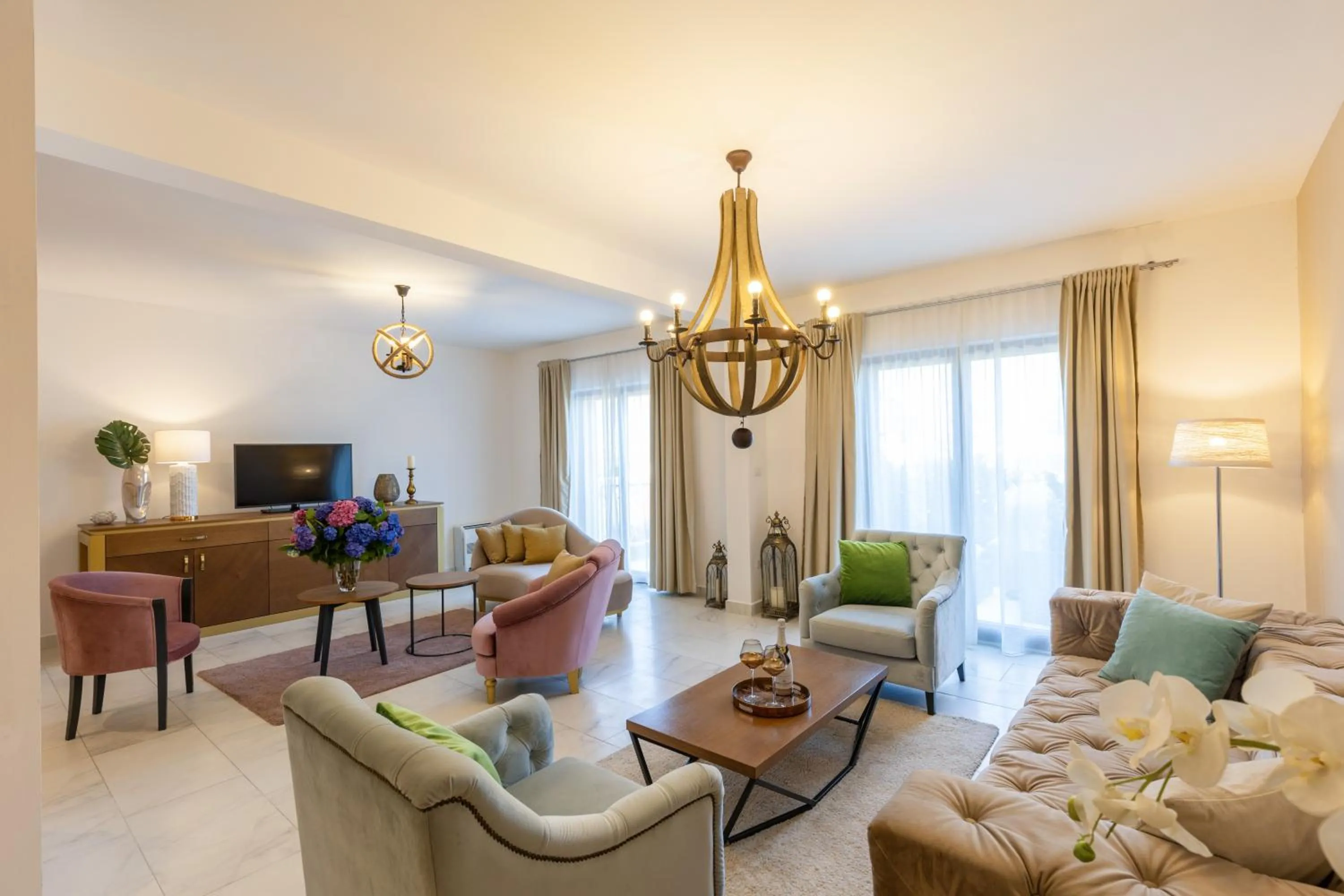 Living room in HUMA Kotor Bay Hotel and Villas