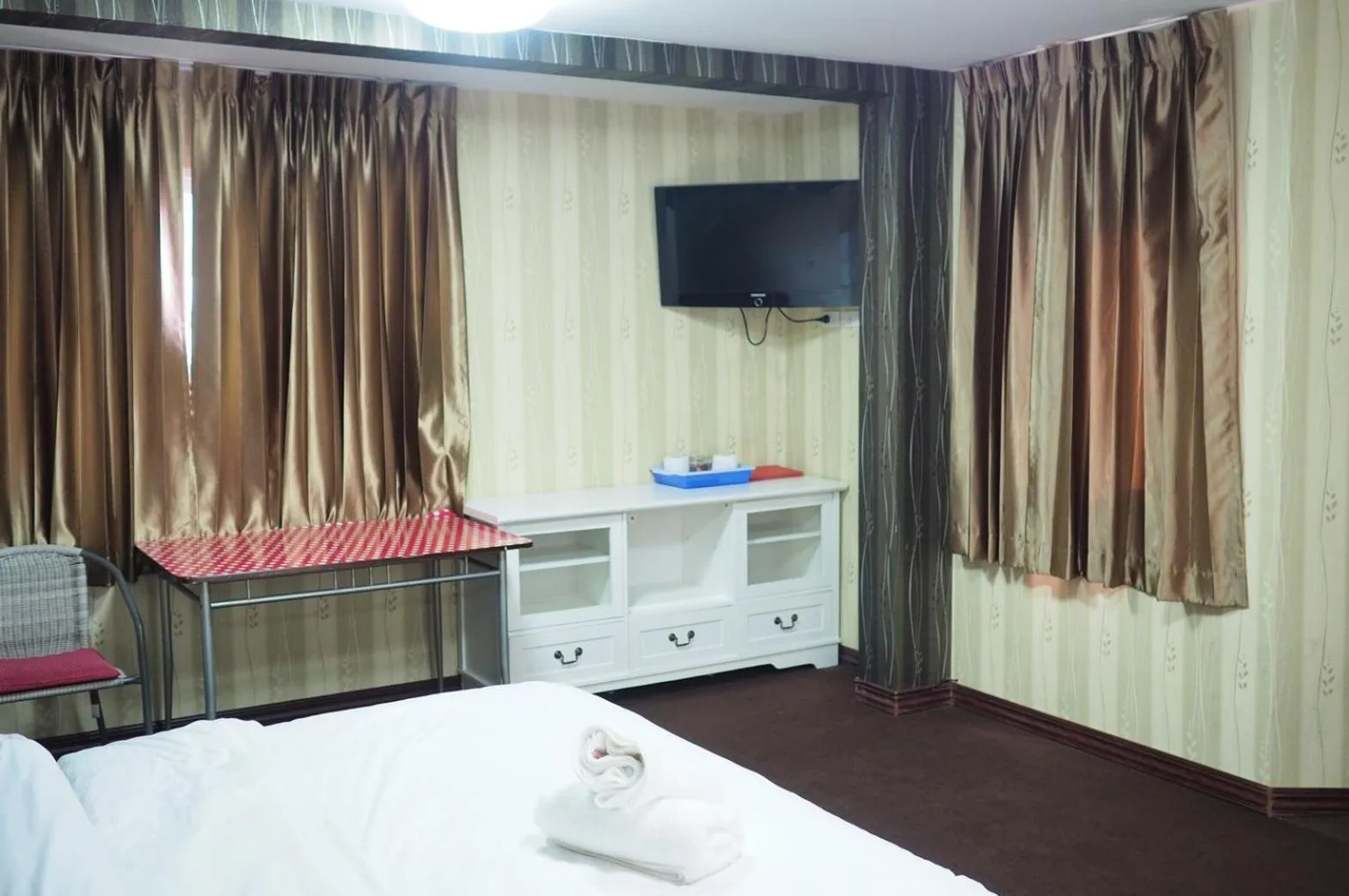 Hari Om Delhi Darbar