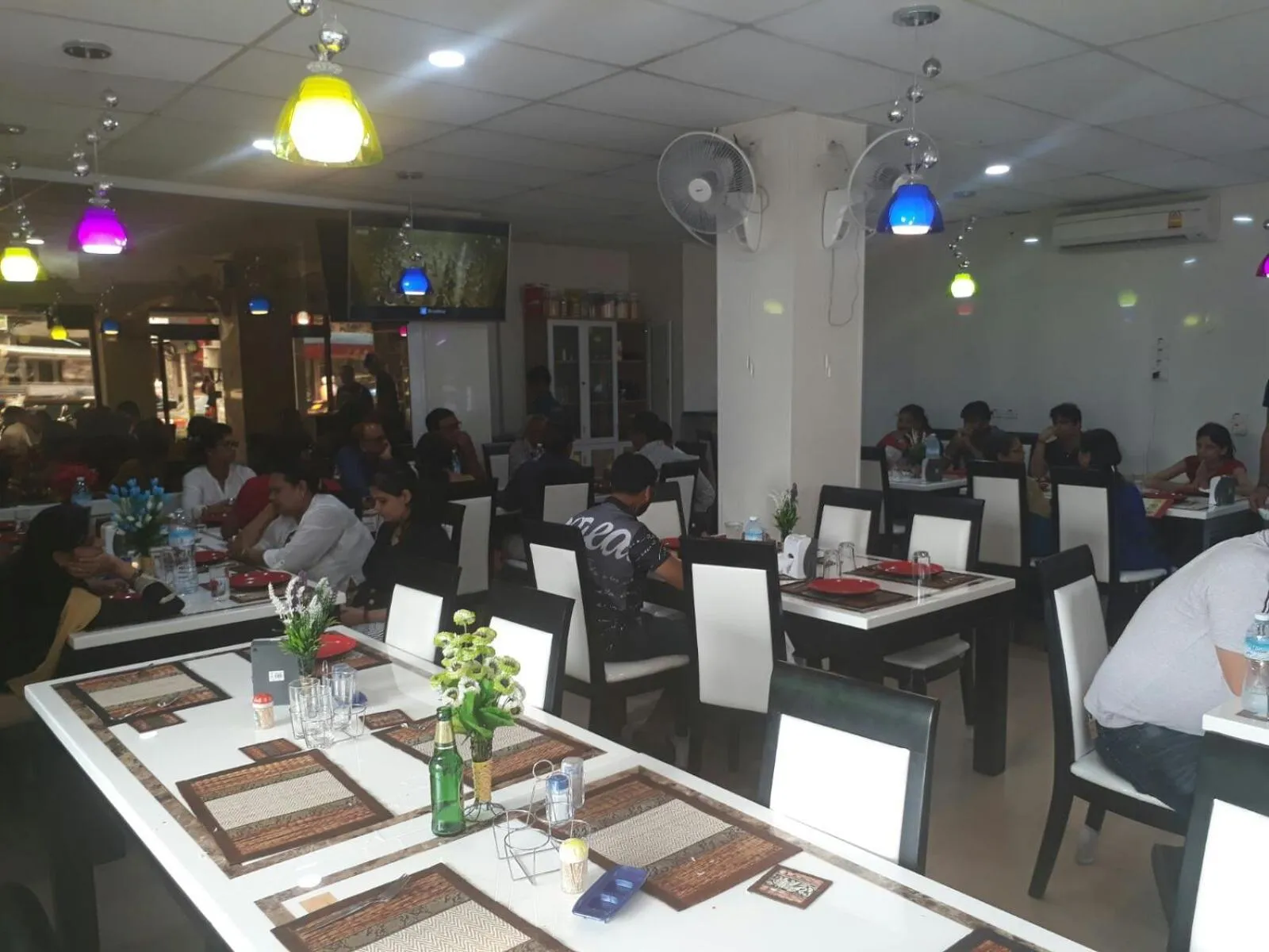 Hari Om Delhi Darbar