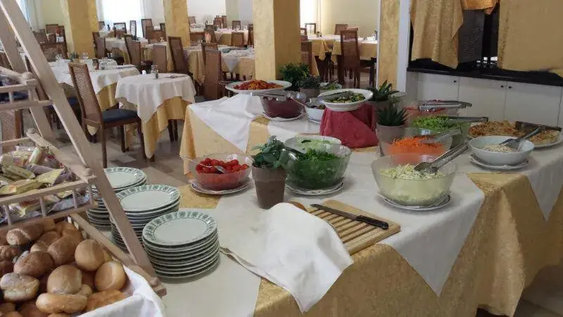Restaurant/places to eat in Hotel Al Mare