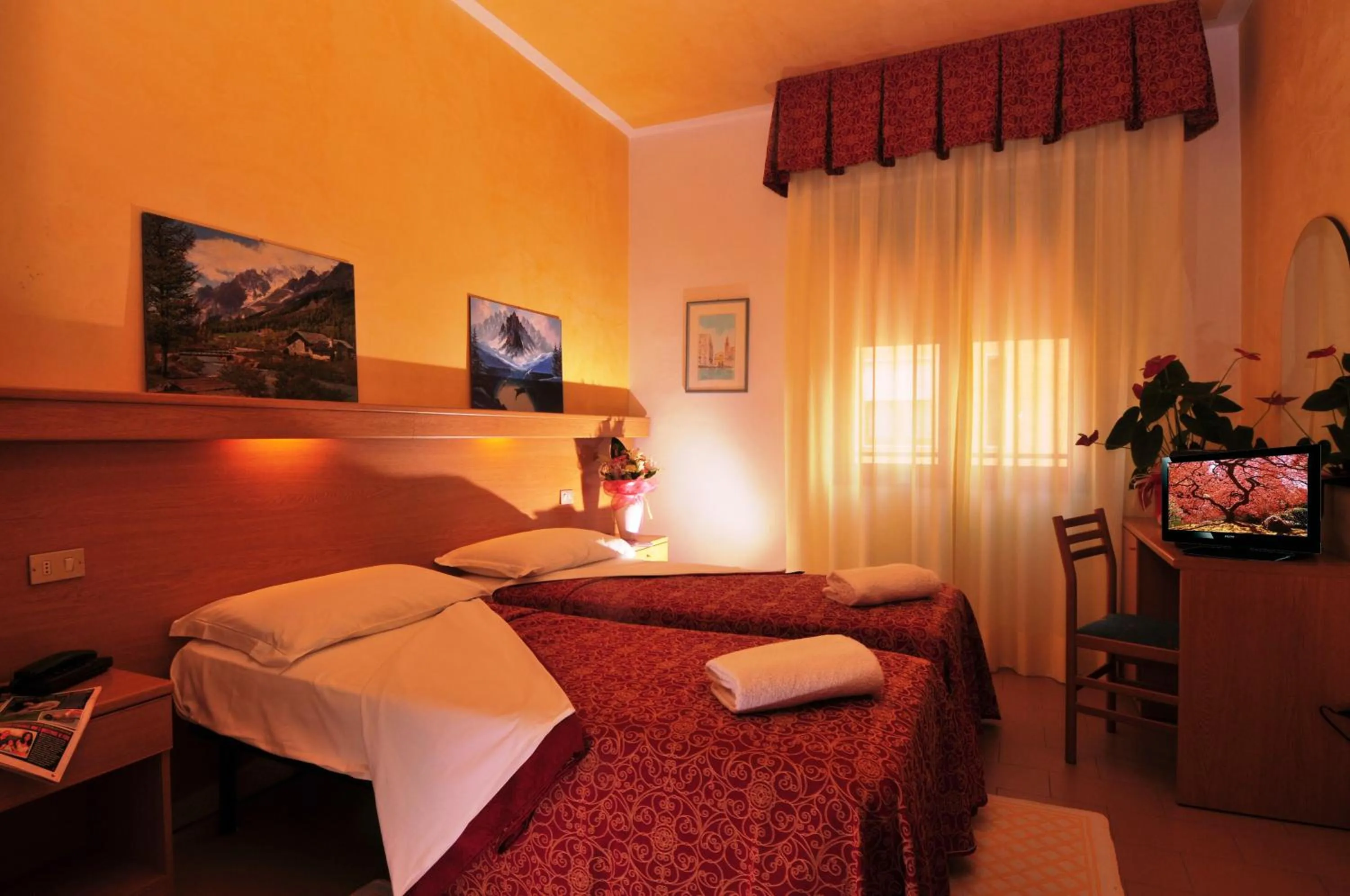 Summer, Bed in Hotel Al Mare