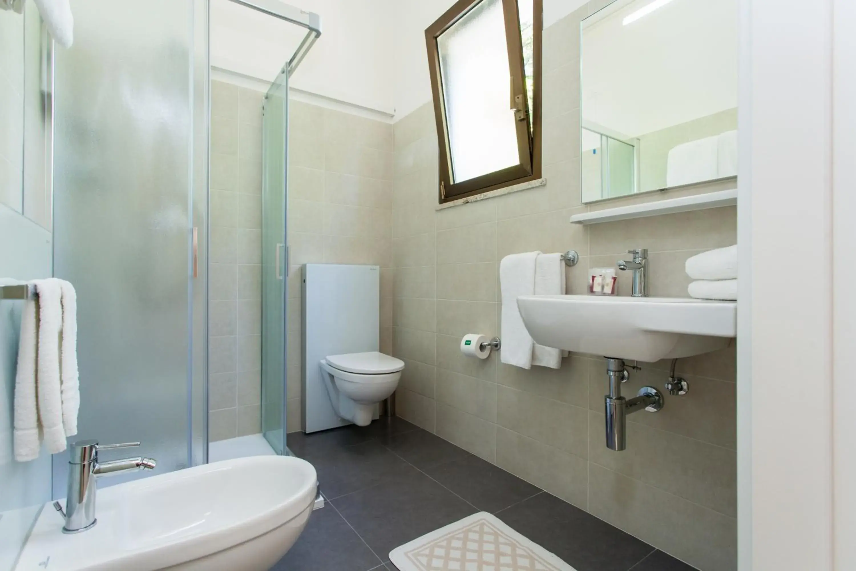 Bathroom in Hotel Al Mare