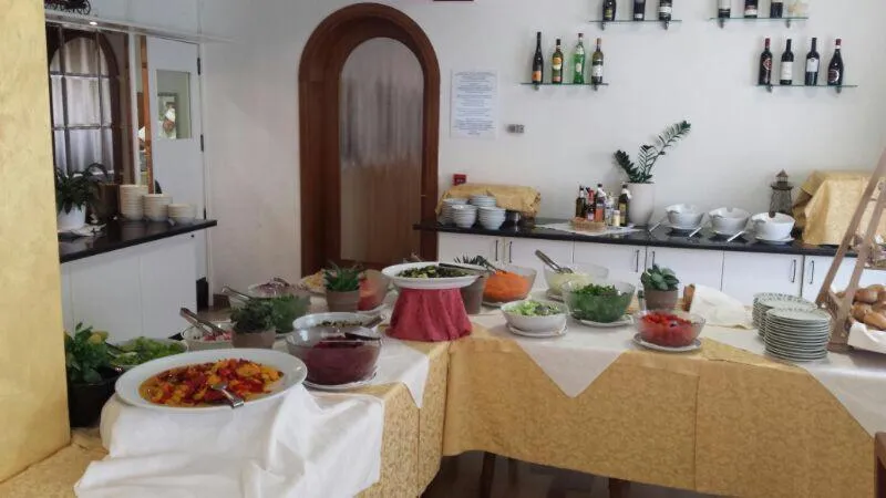 Restaurant/places to eat in Hotel Al Mare