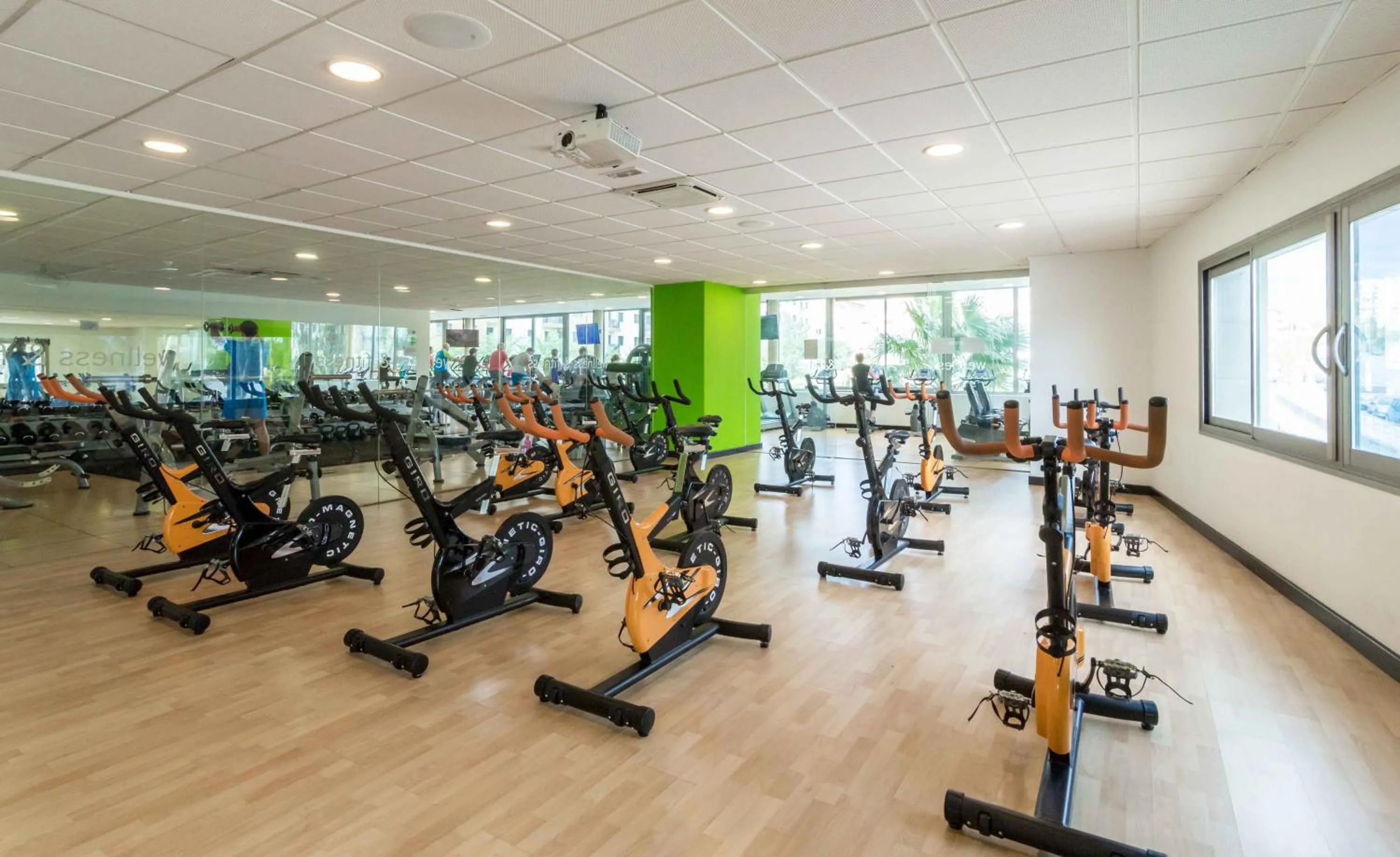 Fitness centre/facilities in Mercure Algeciras